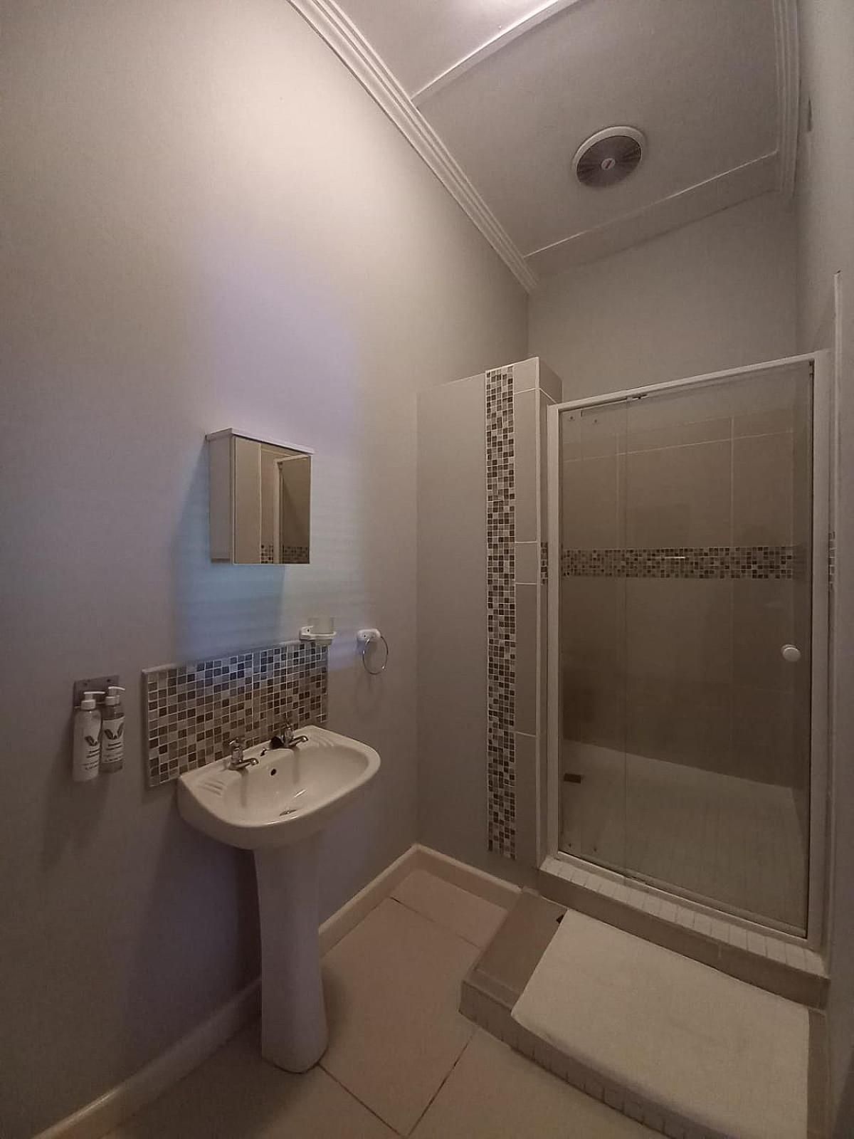 Double or Twin Room with Bathroom
