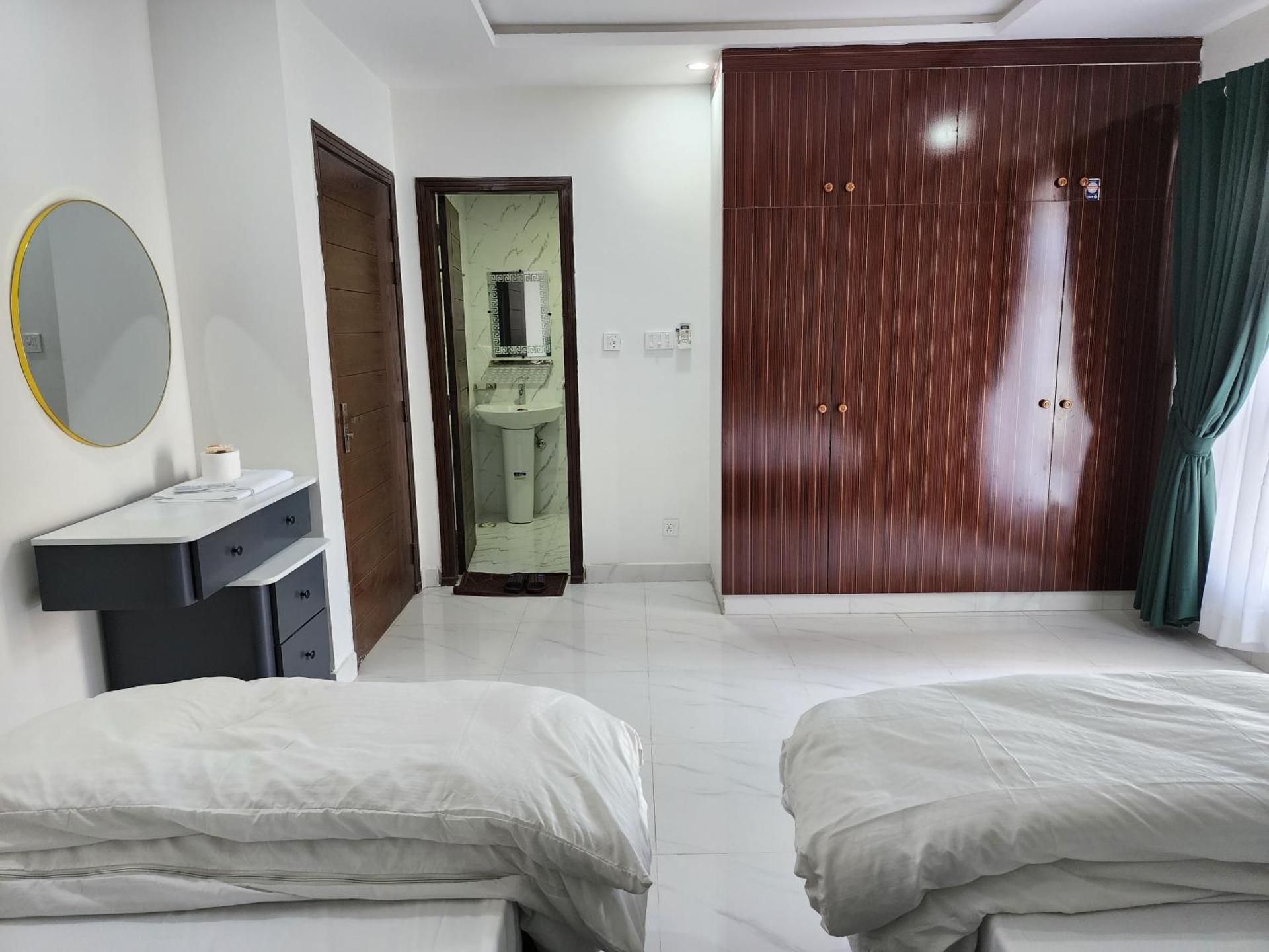 Two-Bedroom Deluxe Apartment