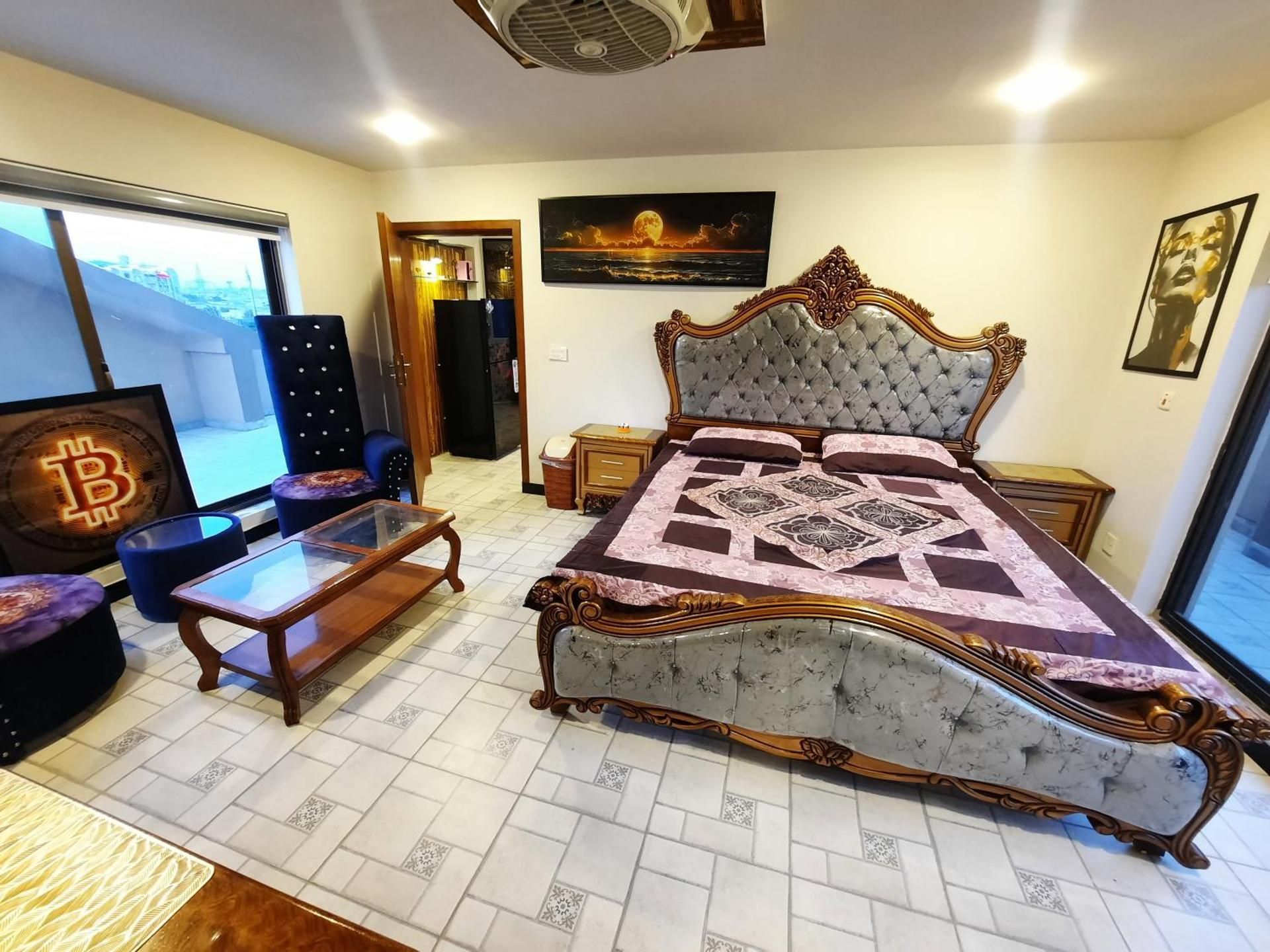 One-Bedroom Apartment