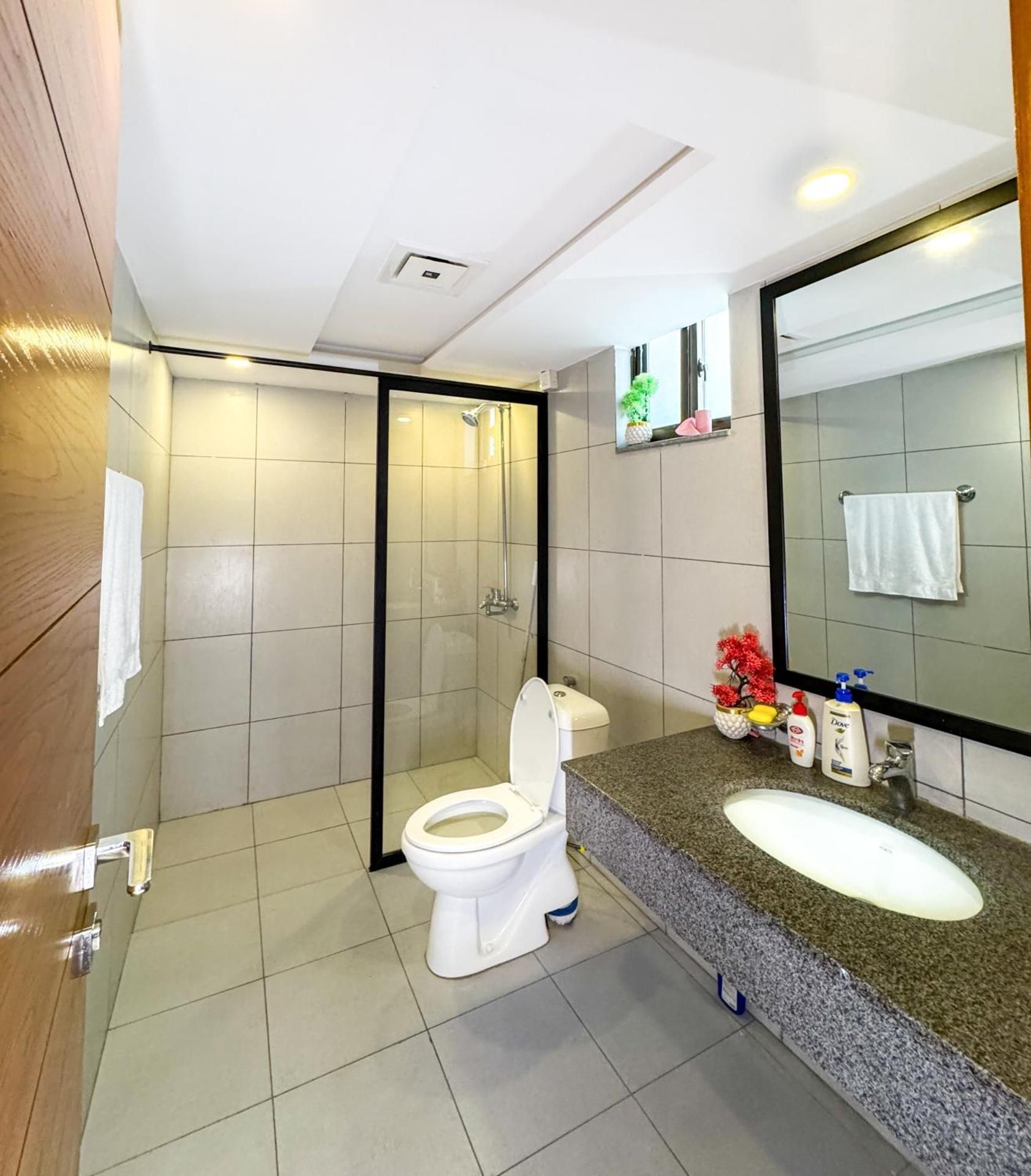 One-Bedroom Apartment - Non-Smoking