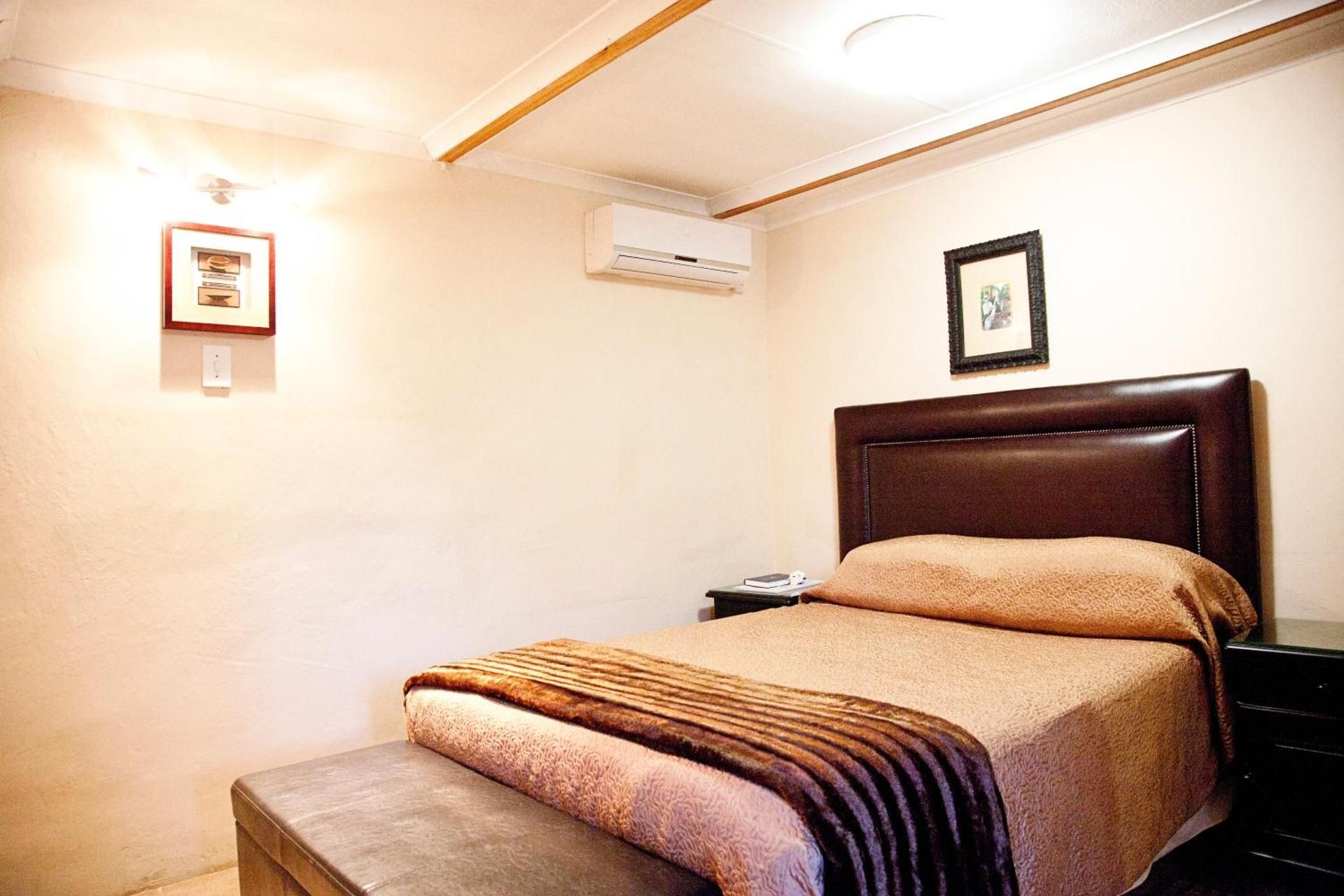 Double or Twin Room with Kitchenette