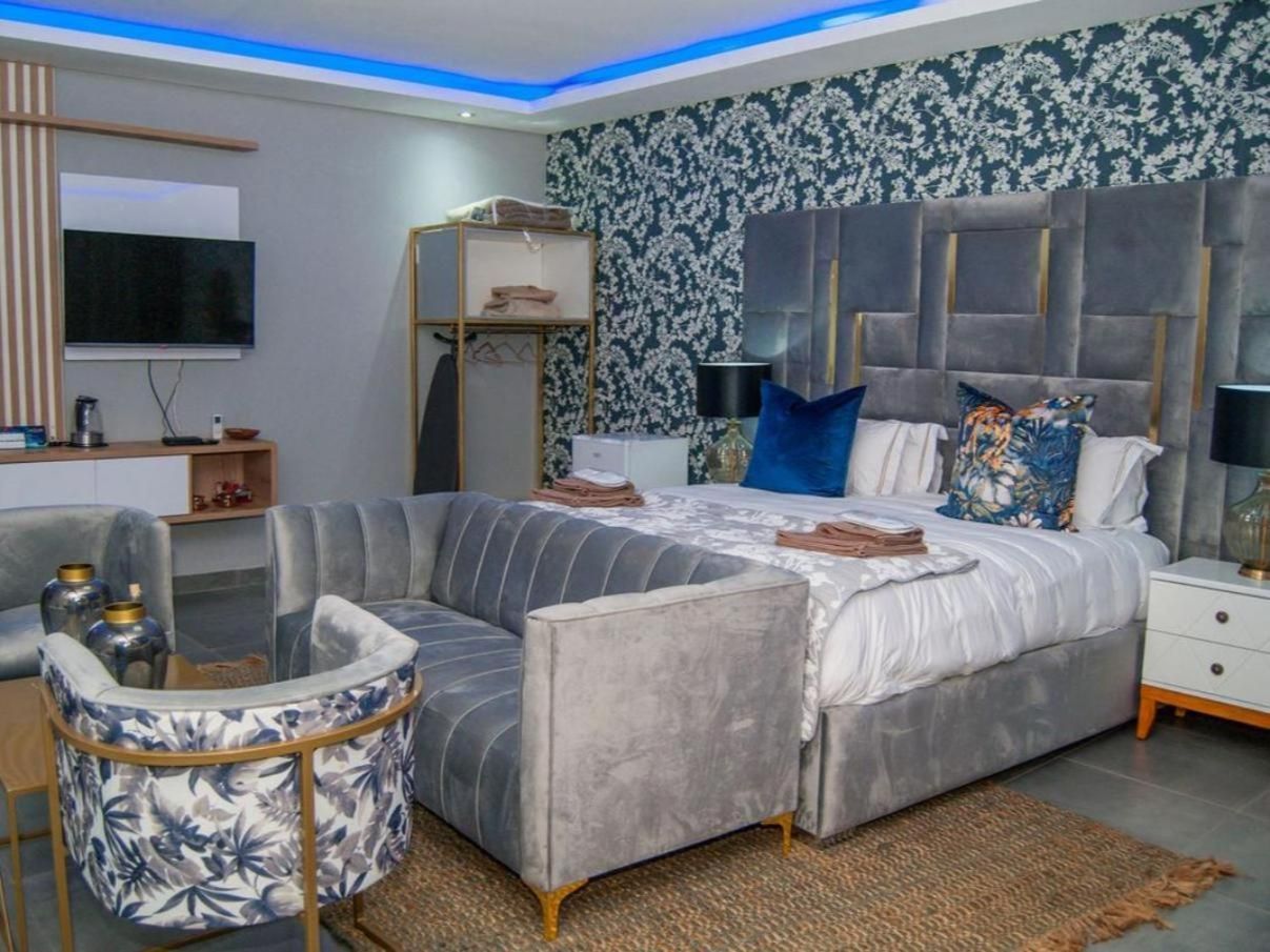 The Lux Hotel and Resorts Premium Suite 2