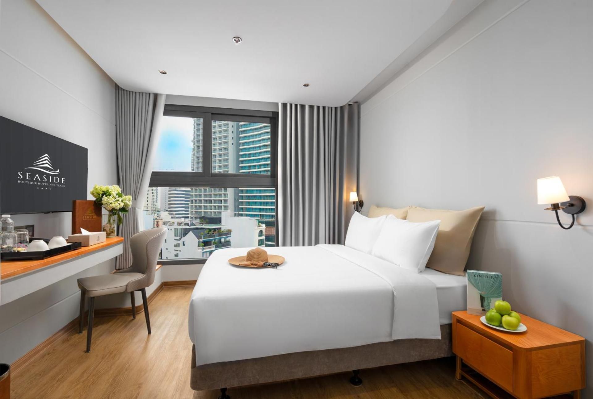 Deluxe Double or Twin Room with Window - Sea View