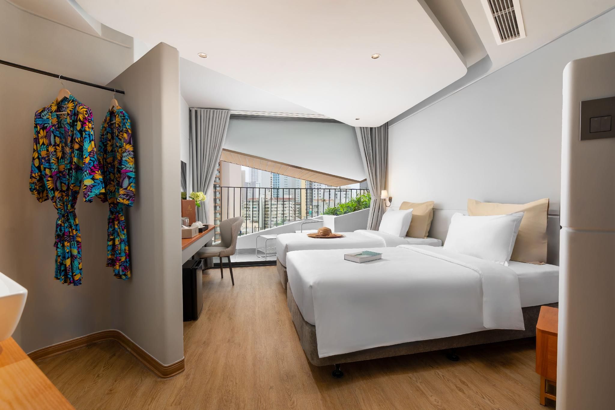 Executive Double or Twin Room with Balcony - Sea View