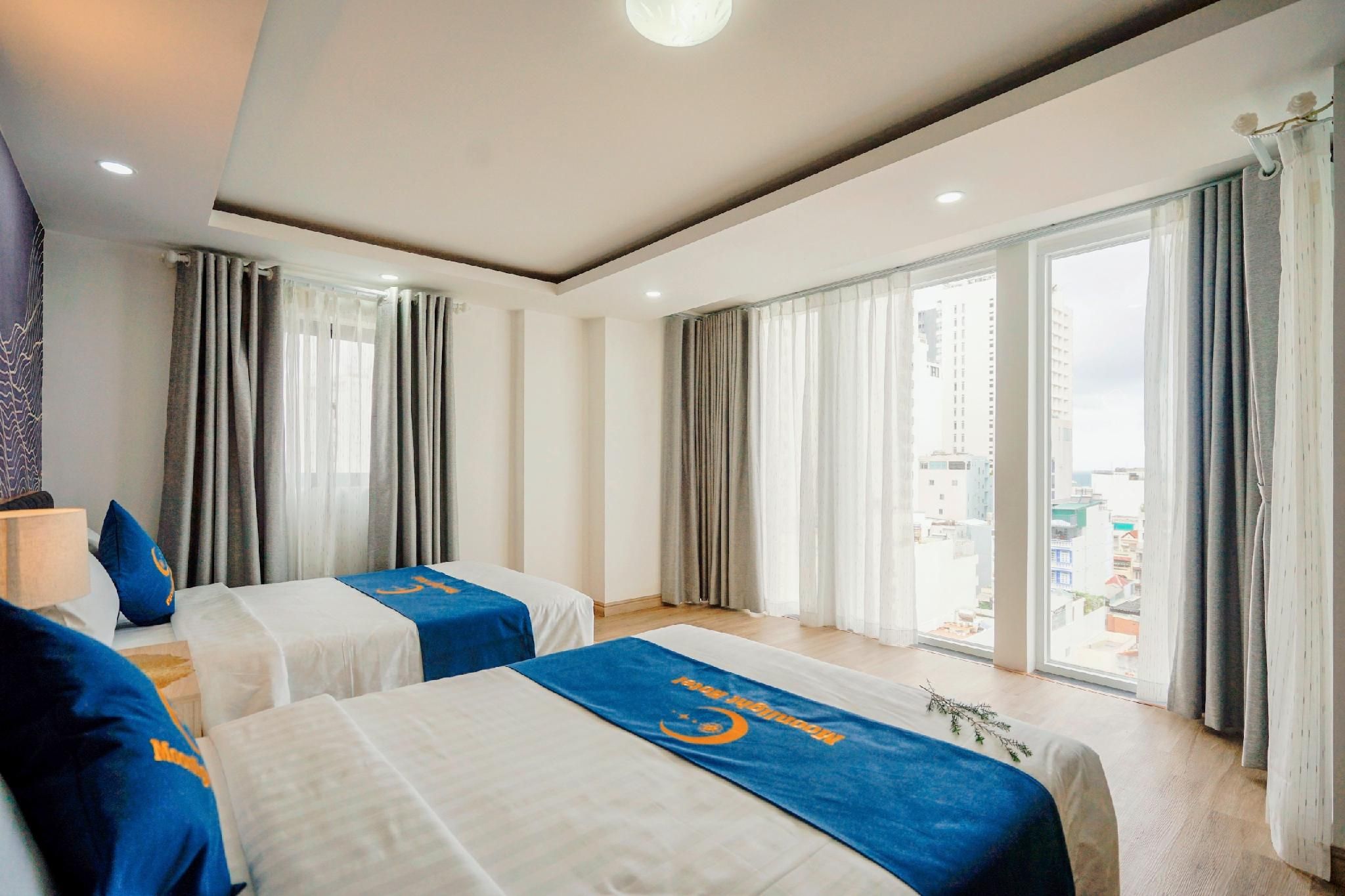 Connecting Family Rooms