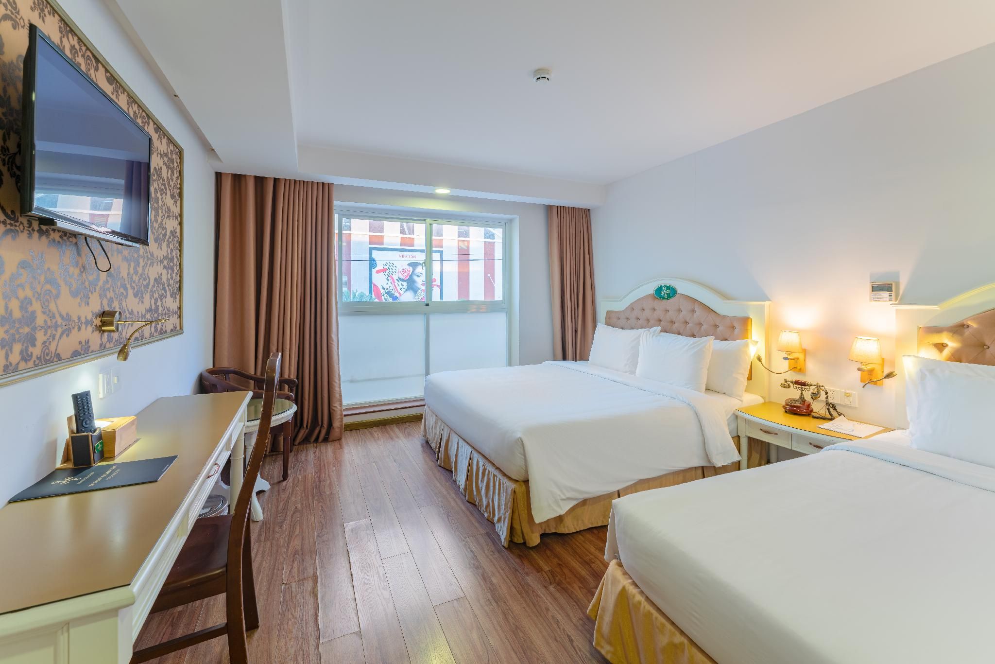 Superior Triple Room