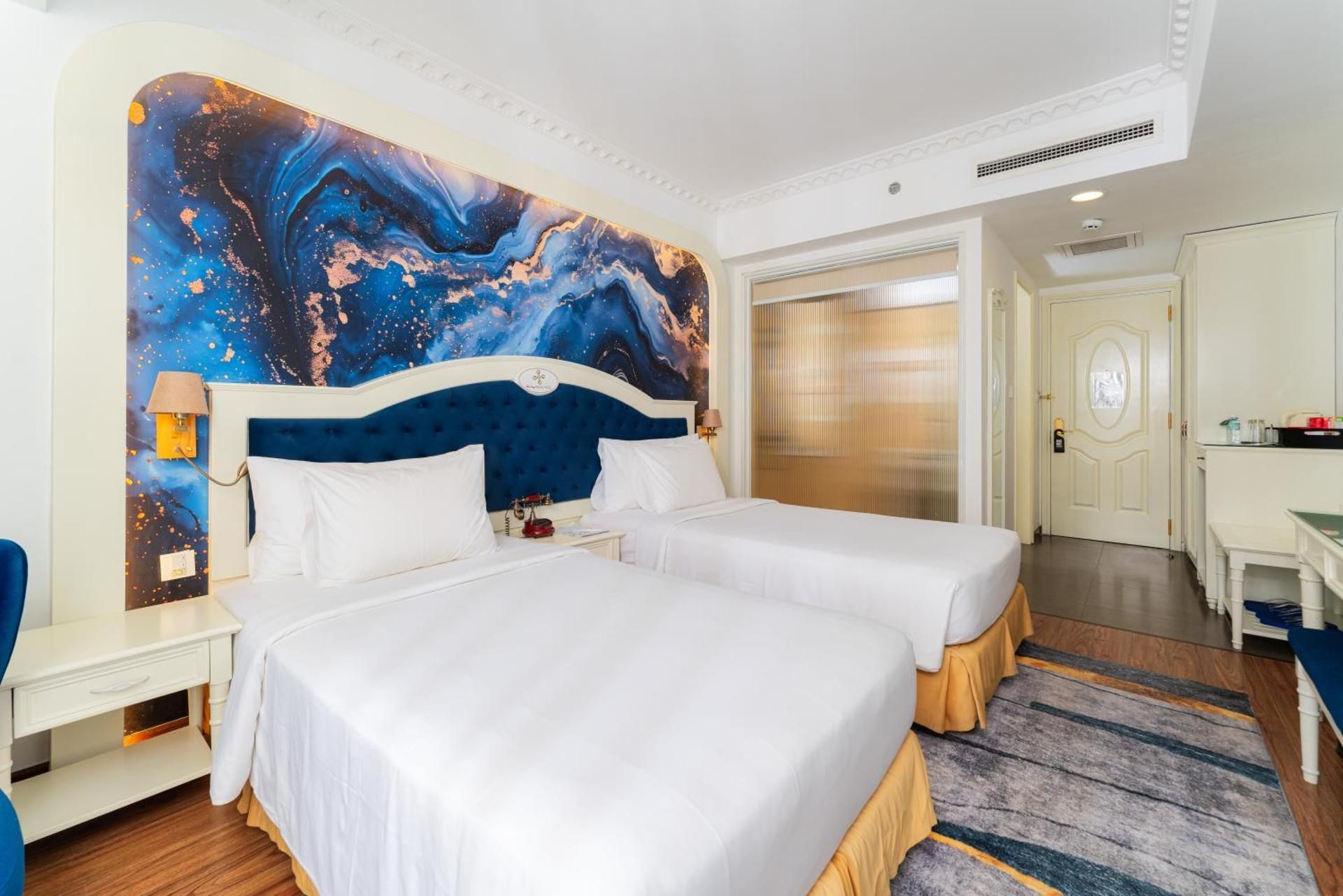 Twin Room with Balcony