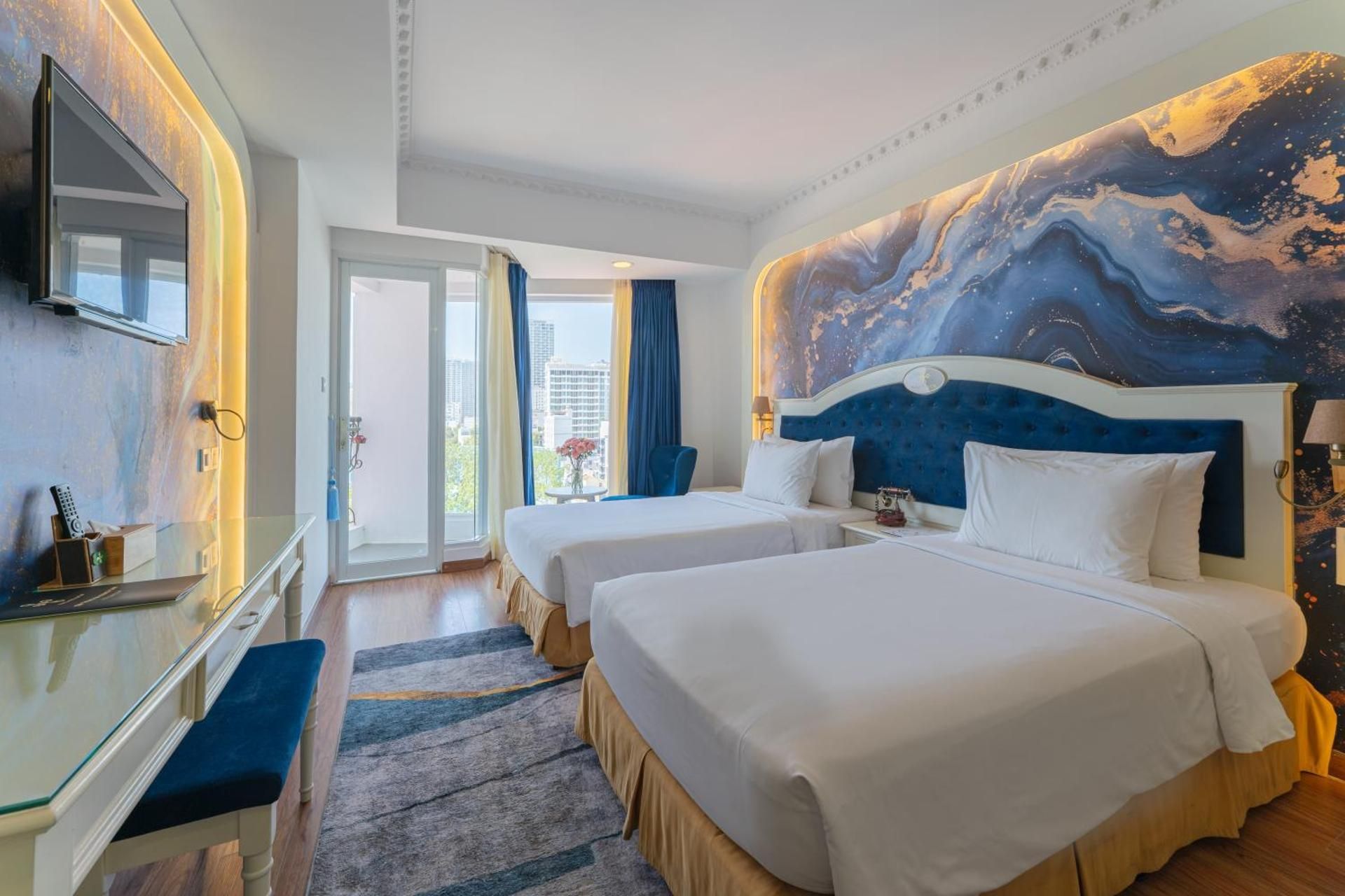 Twin Room with Balcony