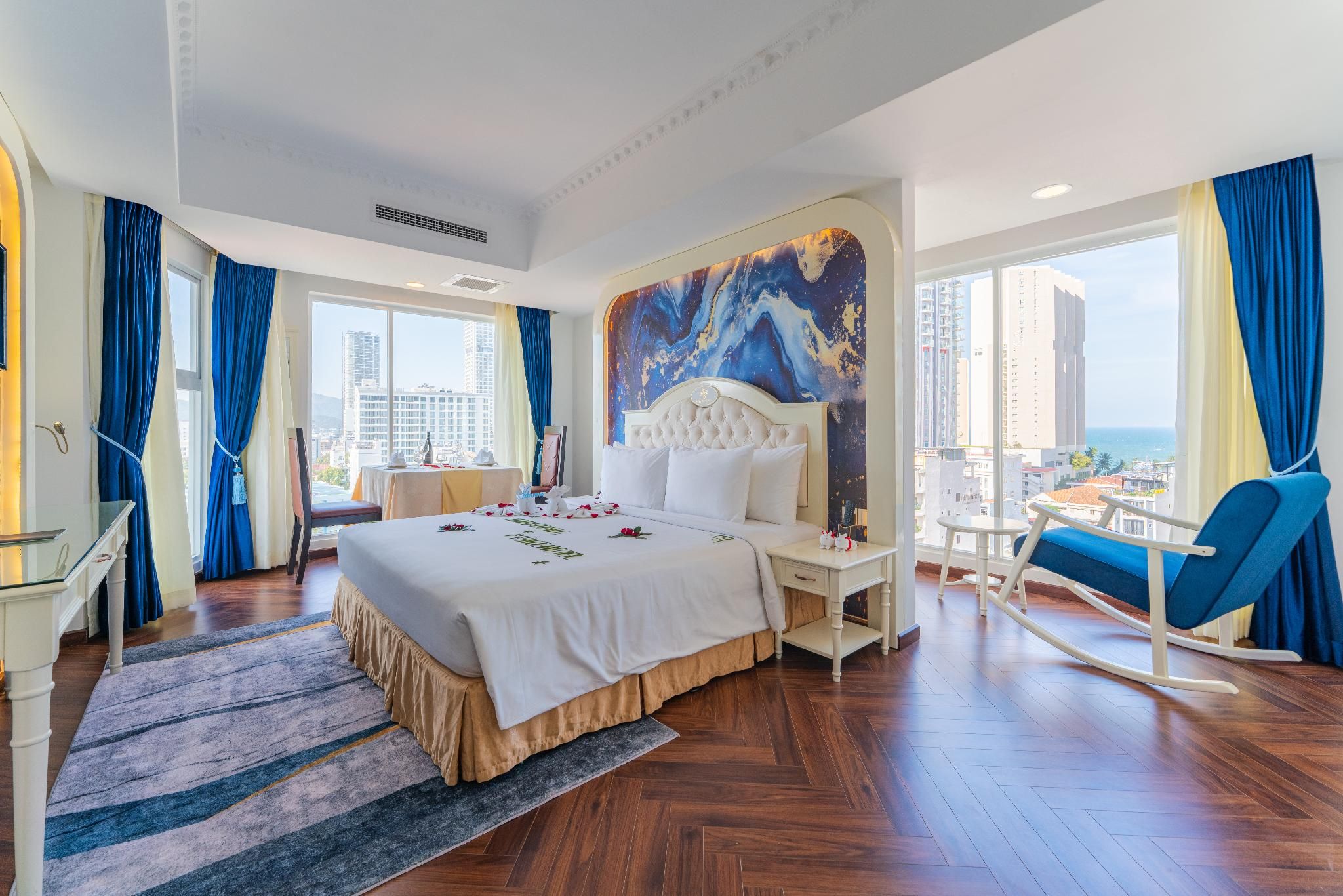 Suite Room