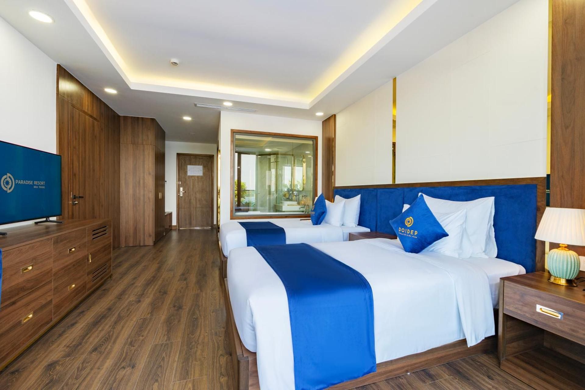 Premier Ocean Suite Twin