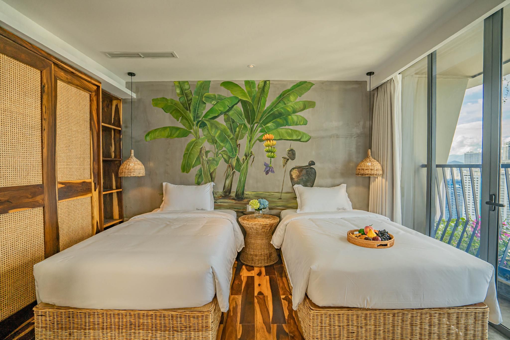 Apartment with Balcony