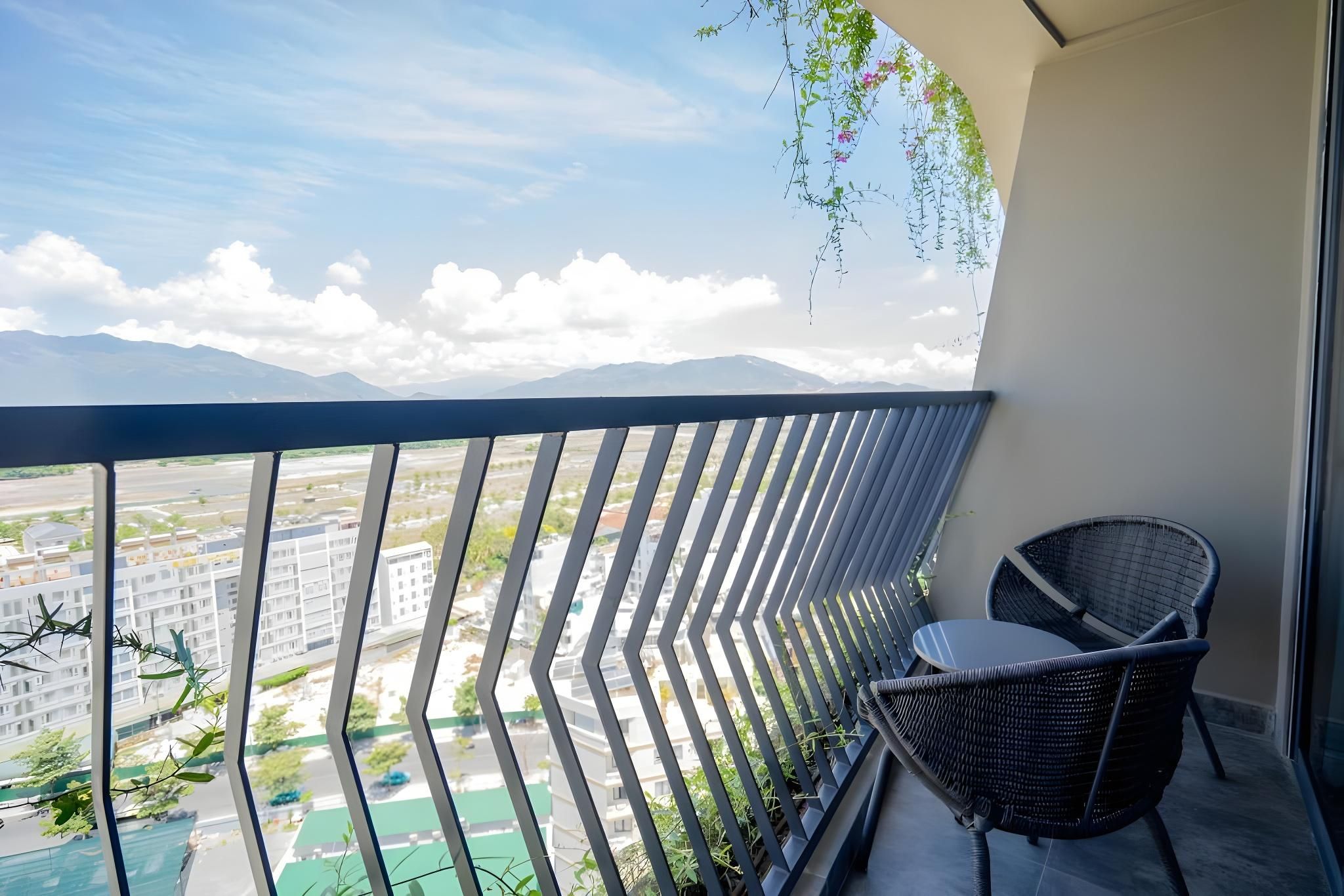 Superior Twin Room City View