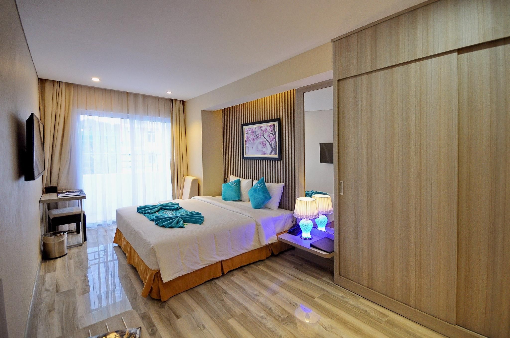 Hotel Room for 2 People