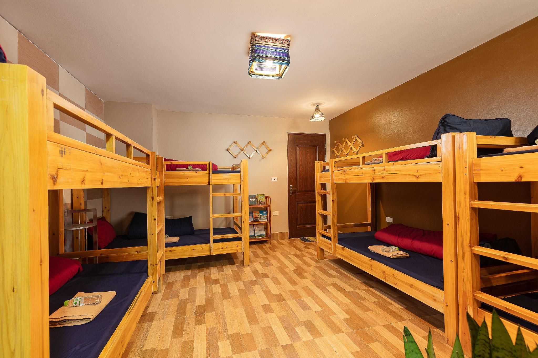 Dormitory Room - Mixed