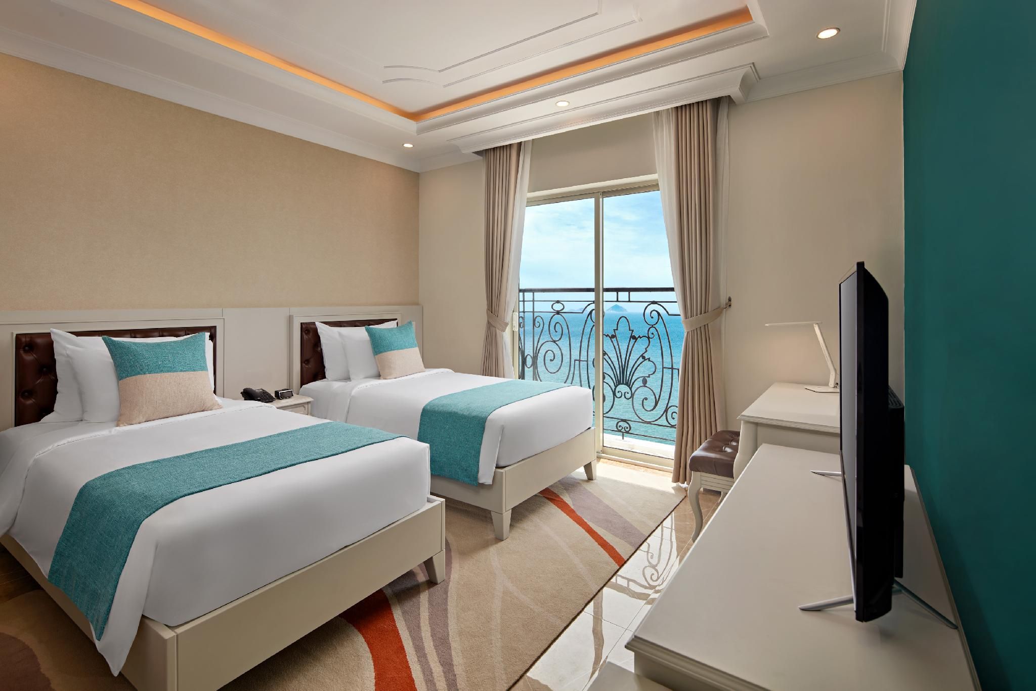 Privilege Room, Sea View - 2 Single Beds