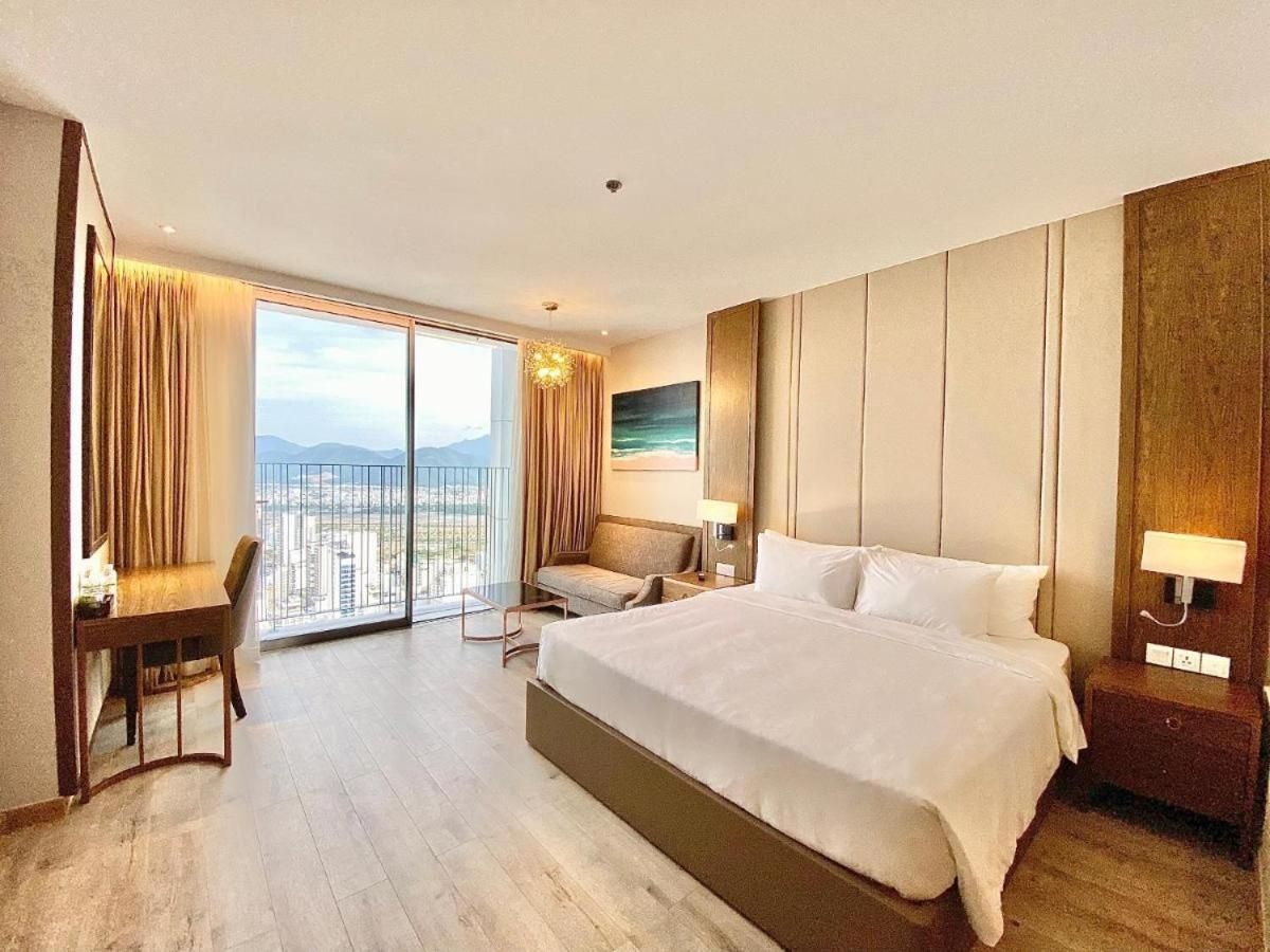 Suite with City View