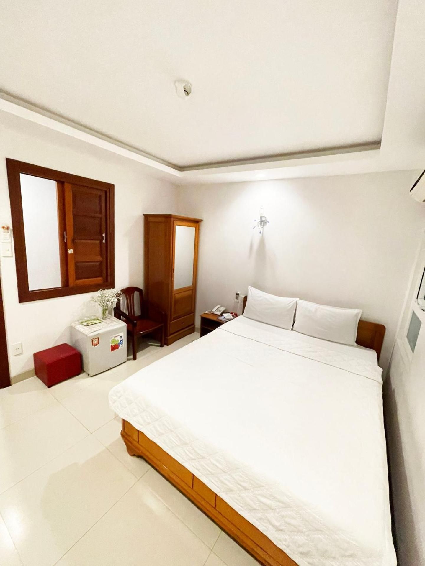 Standard Double Room A - Non-Smoking