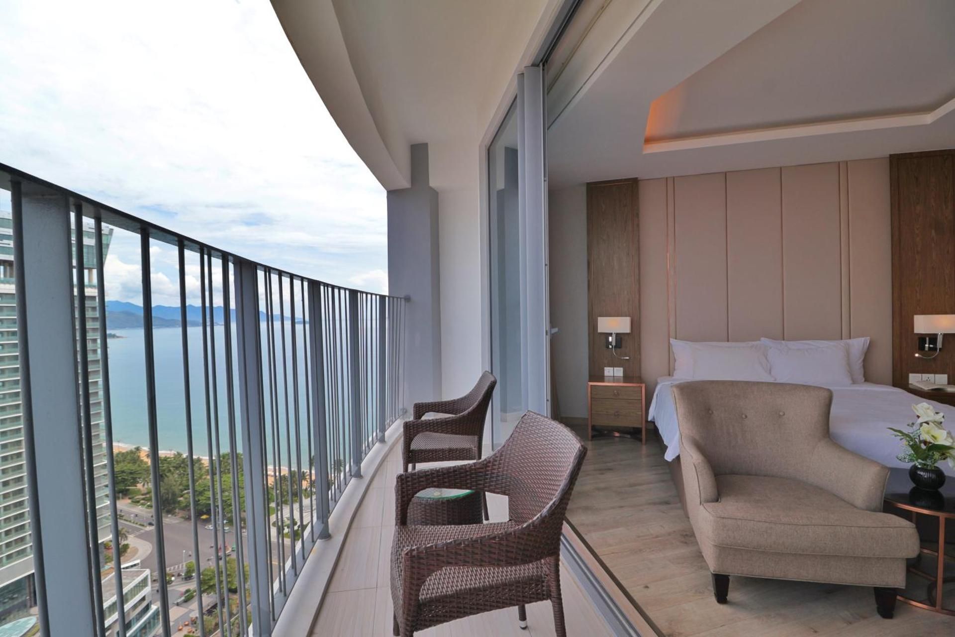 Partial Sea View Room