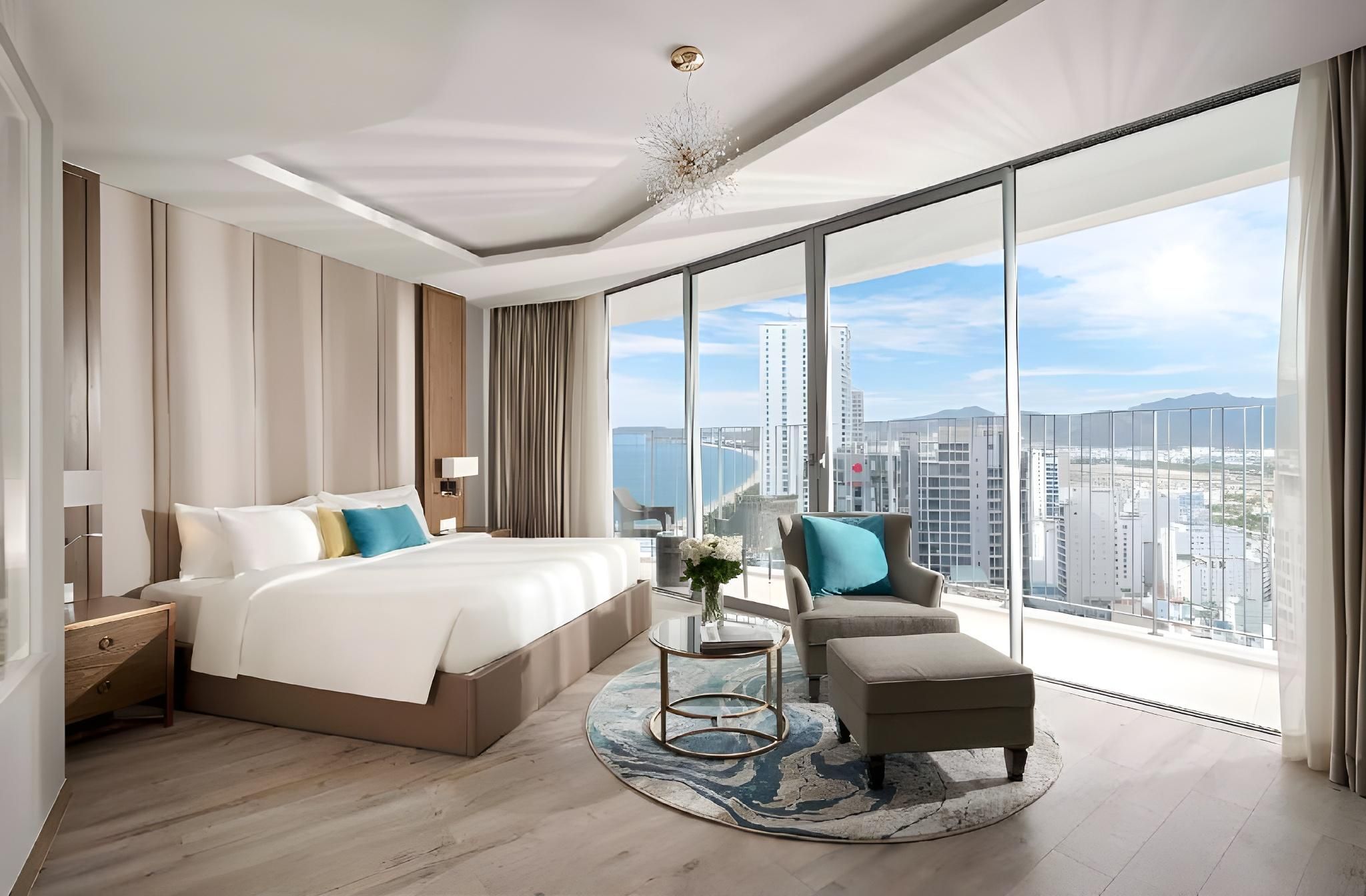 Executive City View King Room