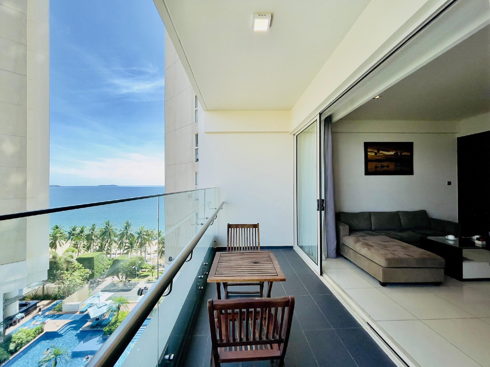 Sea View Studio