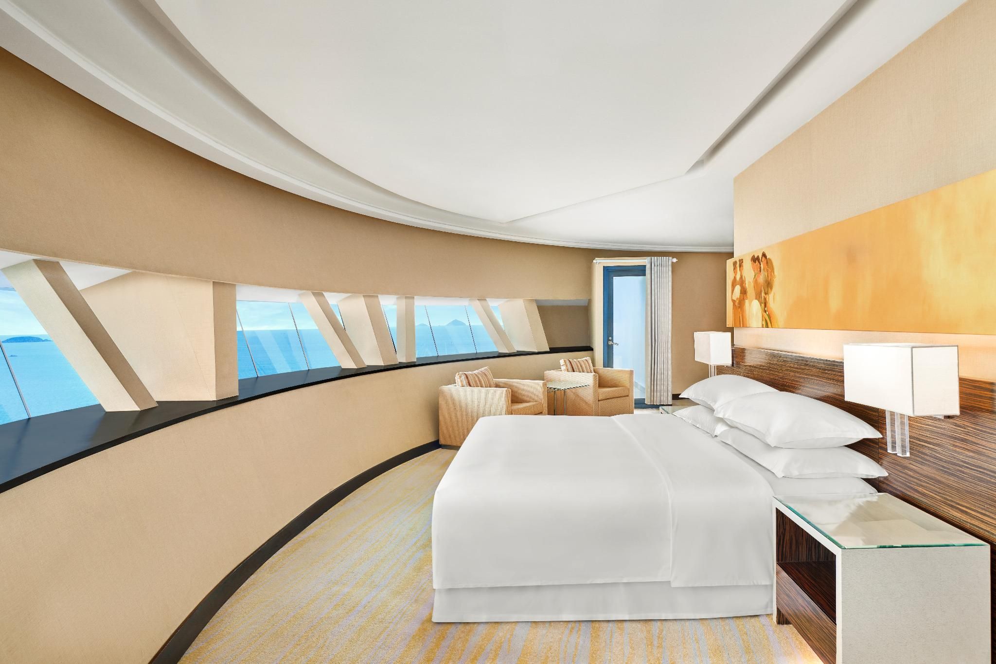 Club lounge access, 2 Bedroom Penthouse Apartment, Bedroom 1: 1 King, Bedroom 2: 1 King