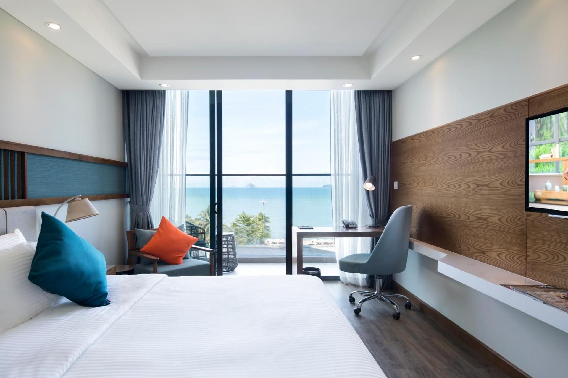 Executive King Room Bay View - Non-Smoking