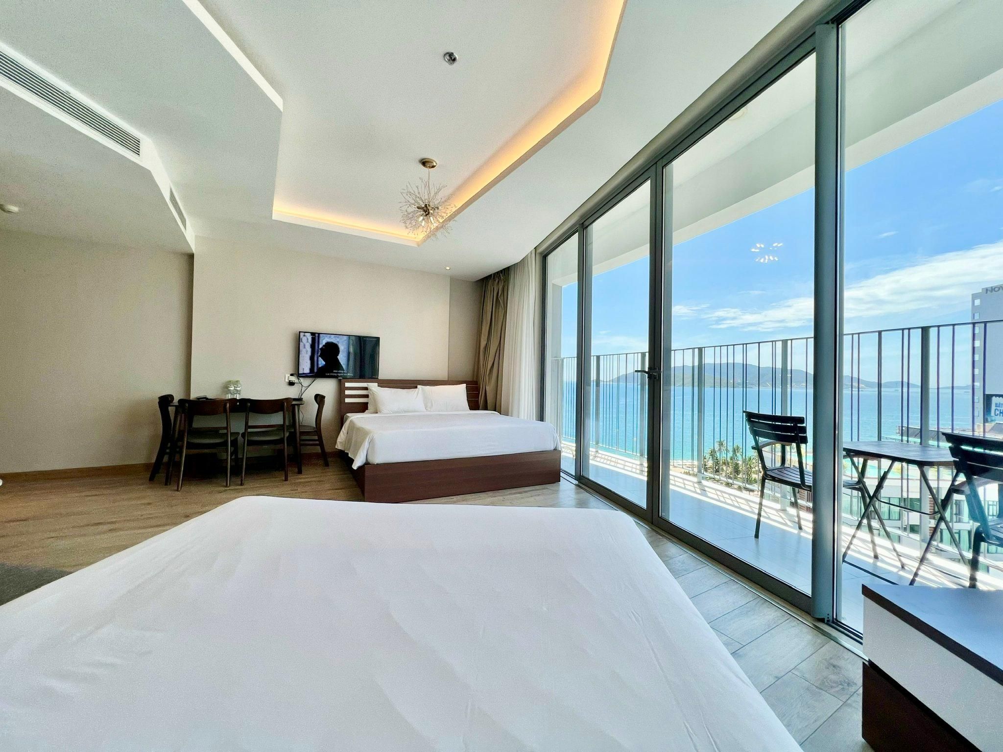 Executive Family Room