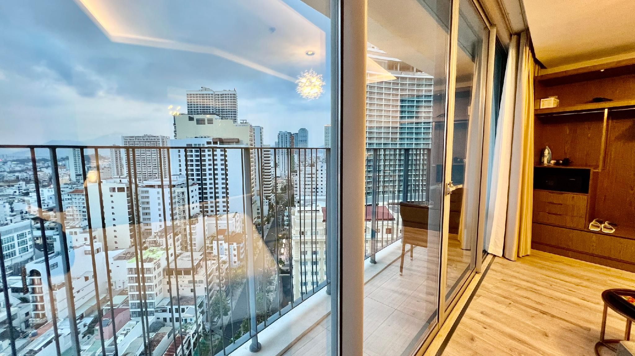 Executive City View Room
