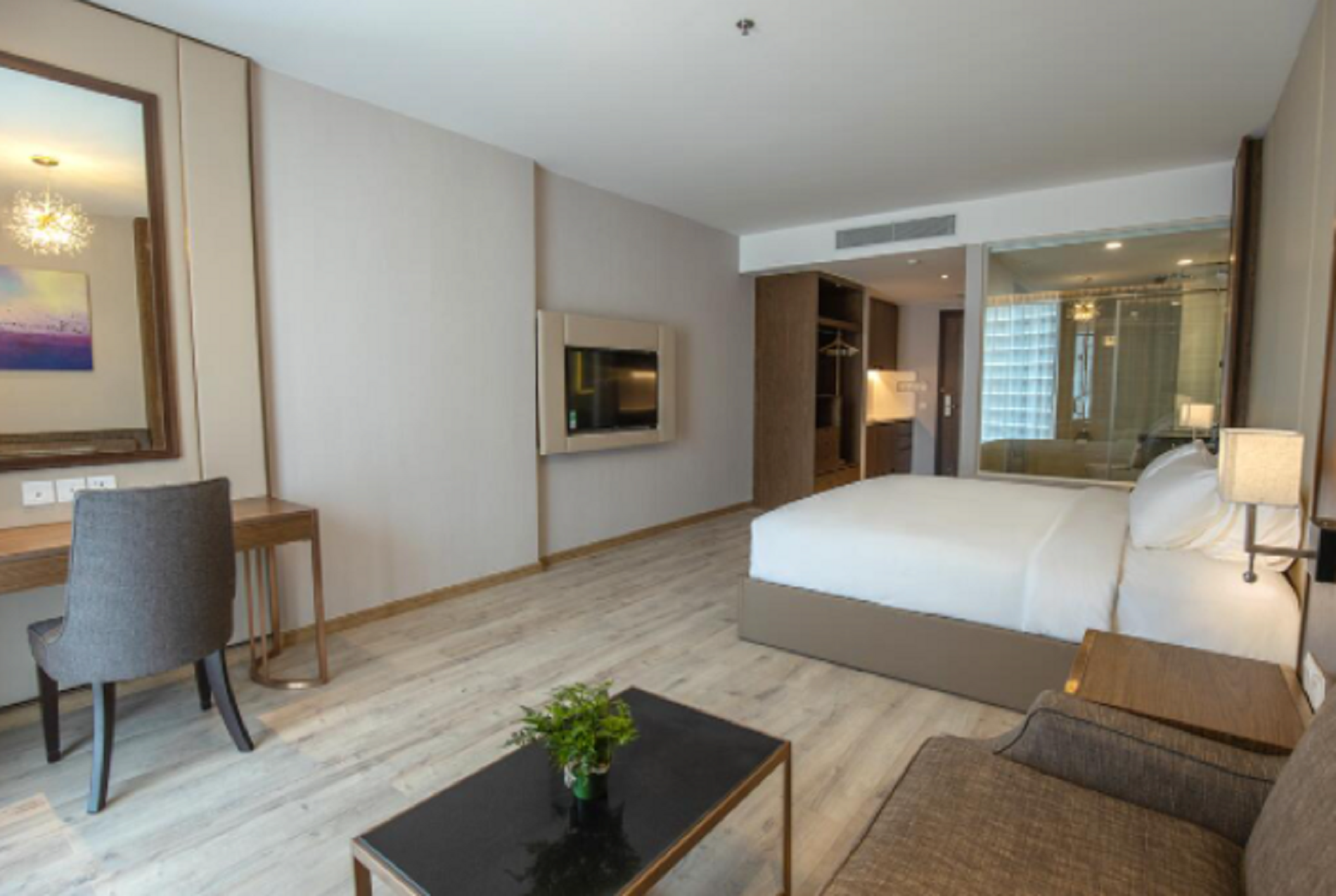 Deluxe Partial Sea View Room