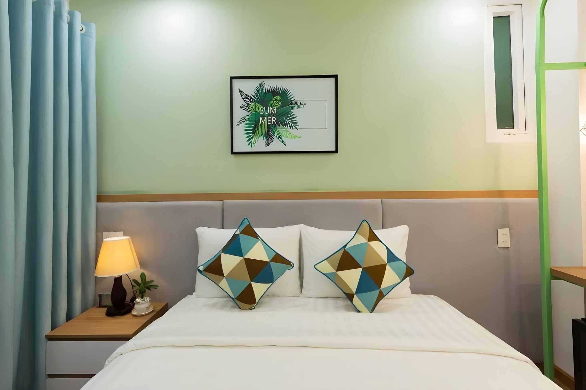 Double or Twin Room with Side Sea View