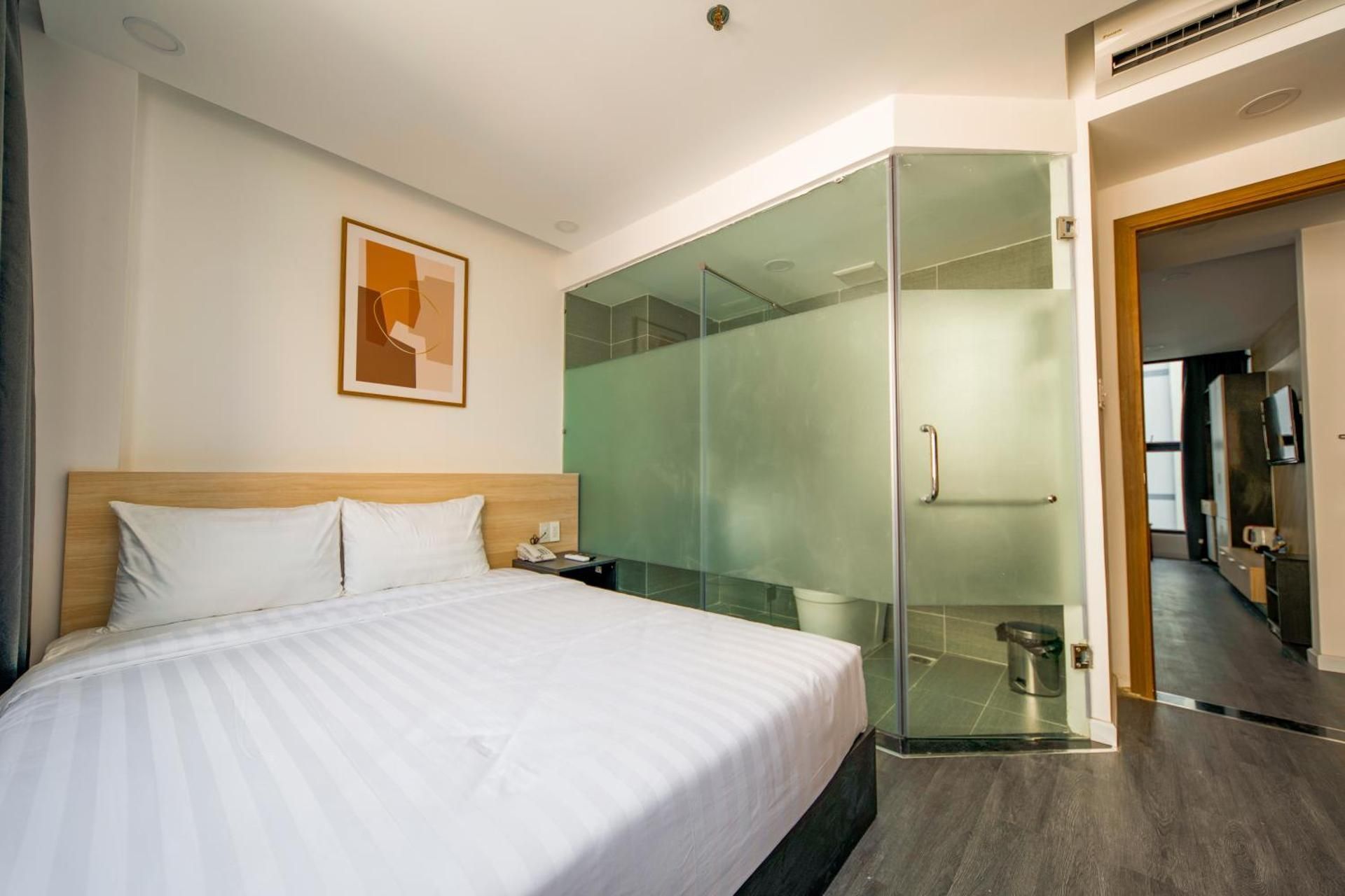 Superior Queen Room