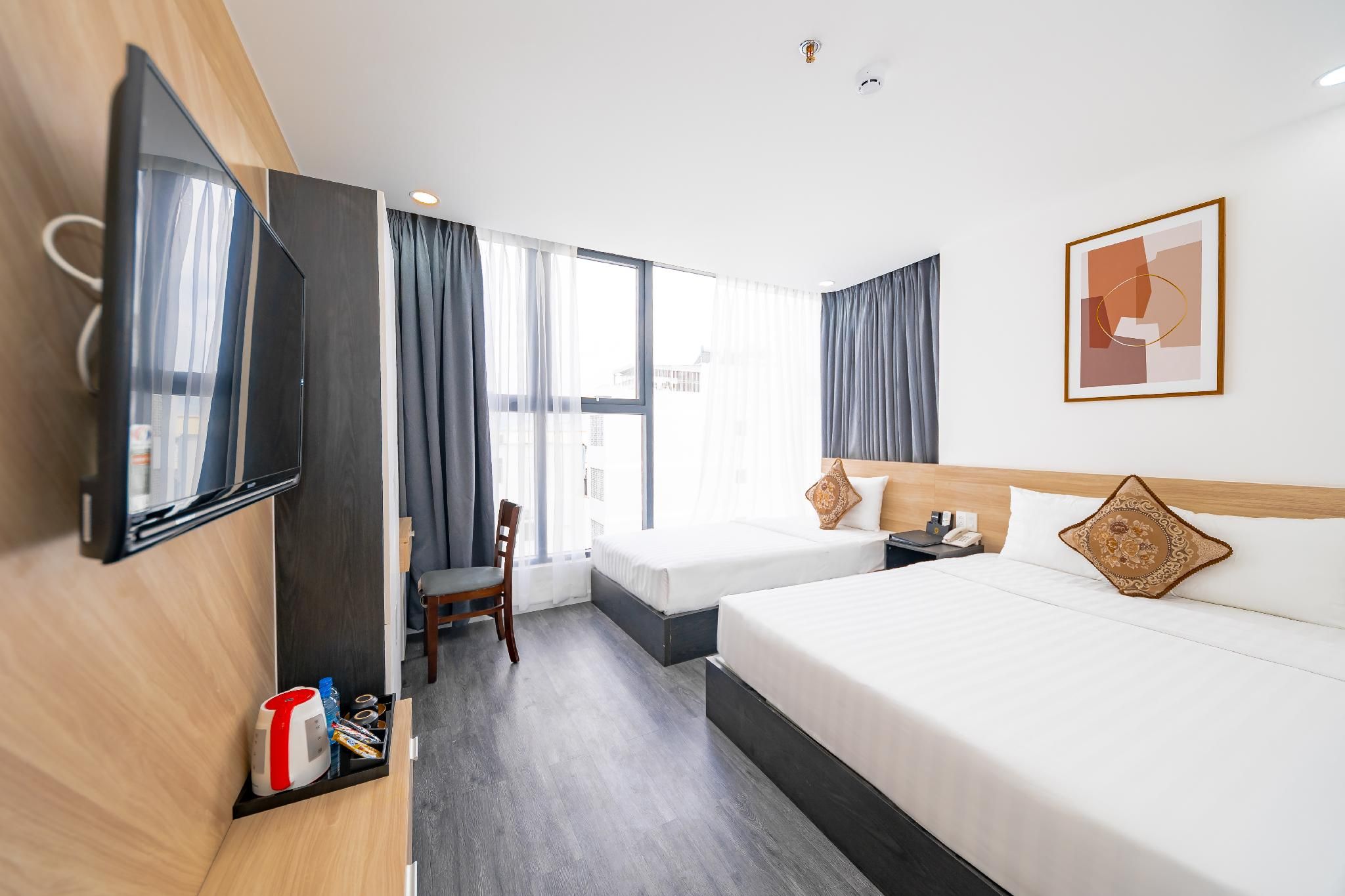 Deluxe Triple Room