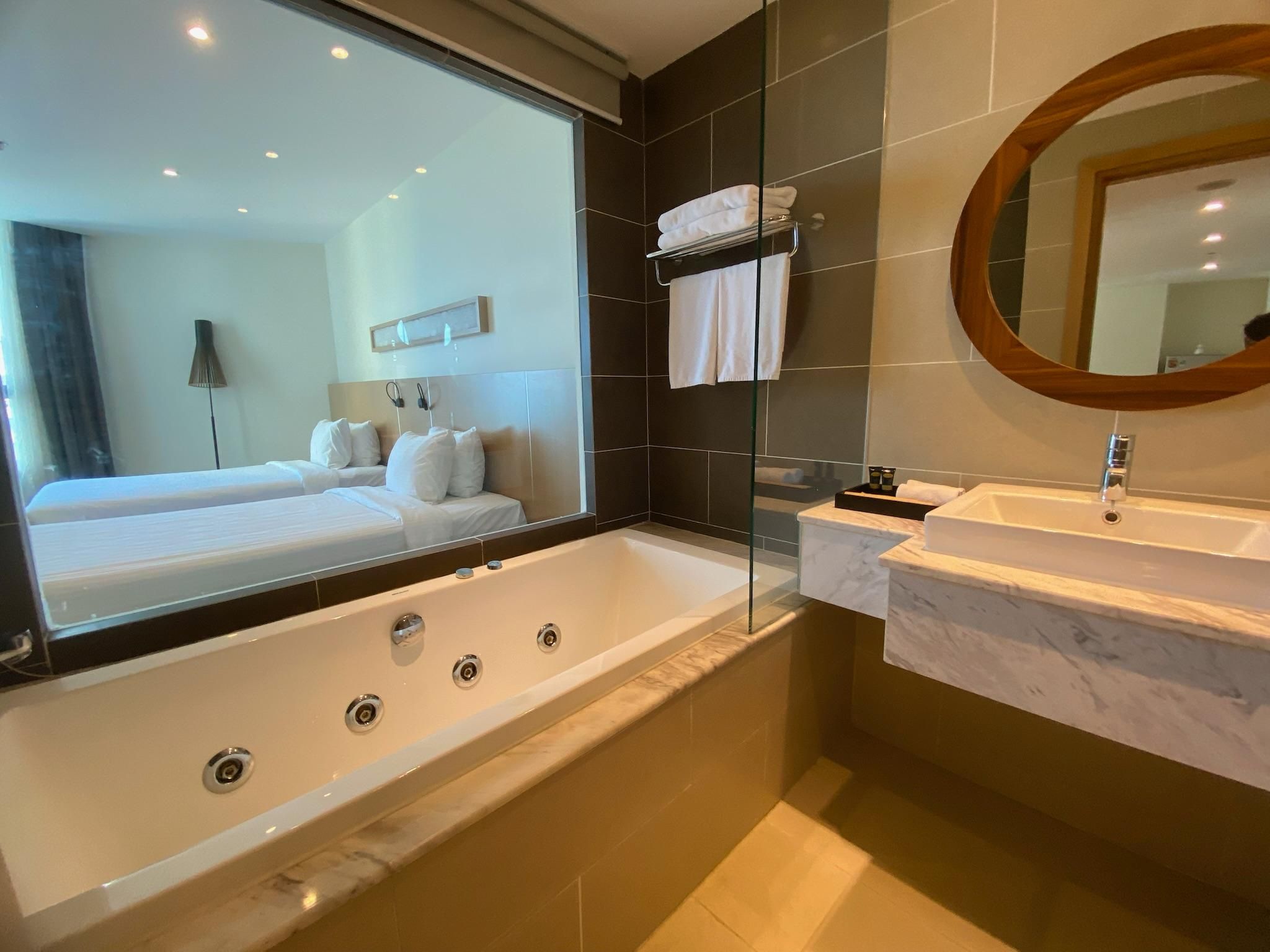 Oceanfront Family Suite