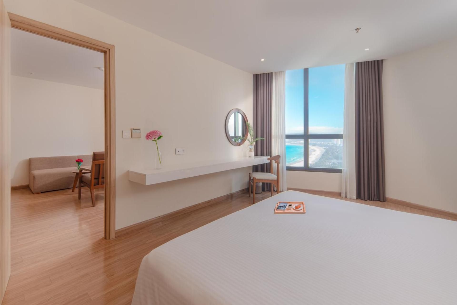 One-Bedroom Premium Apartment with Ocean View