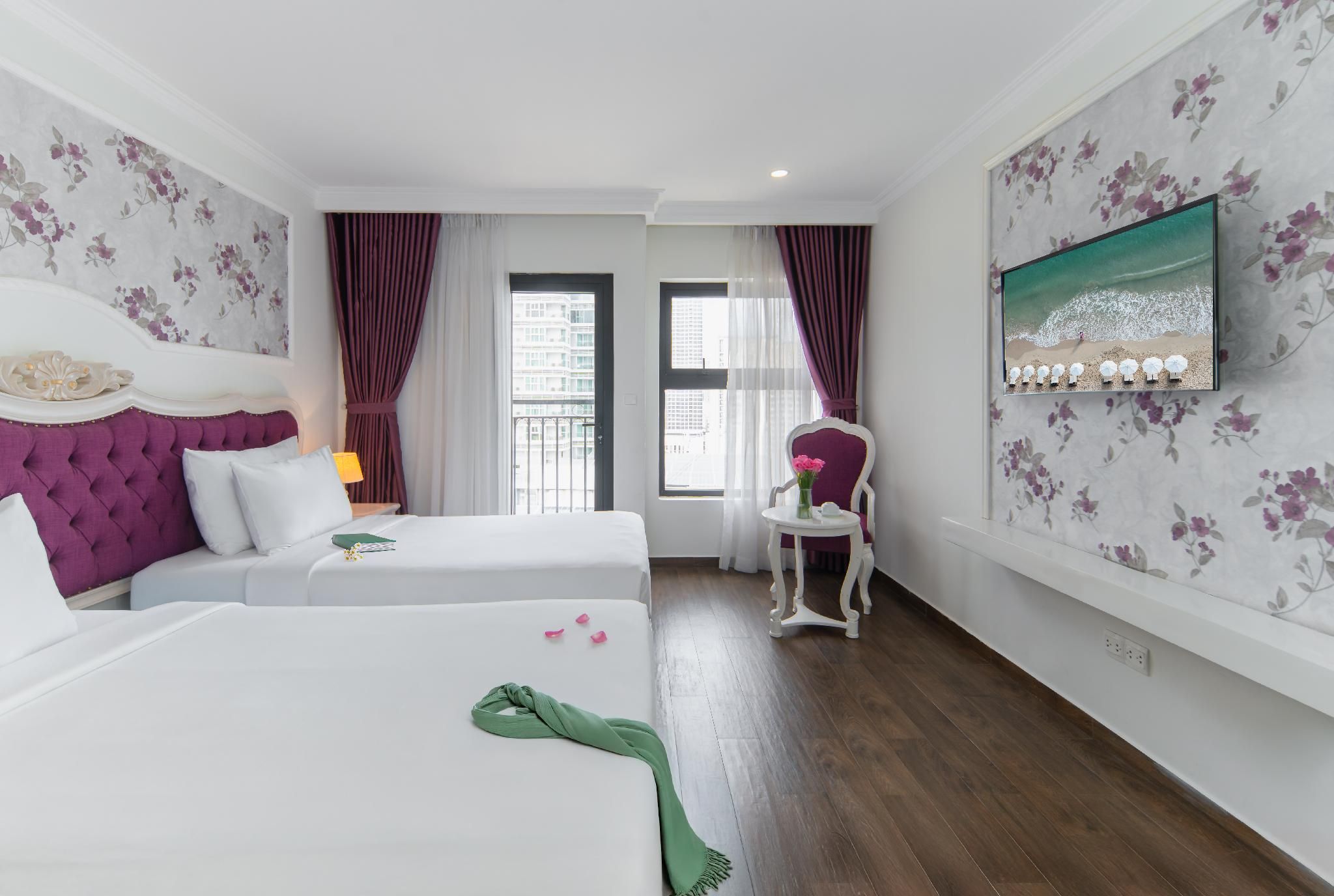 Premier City View Twin Room with Balcony