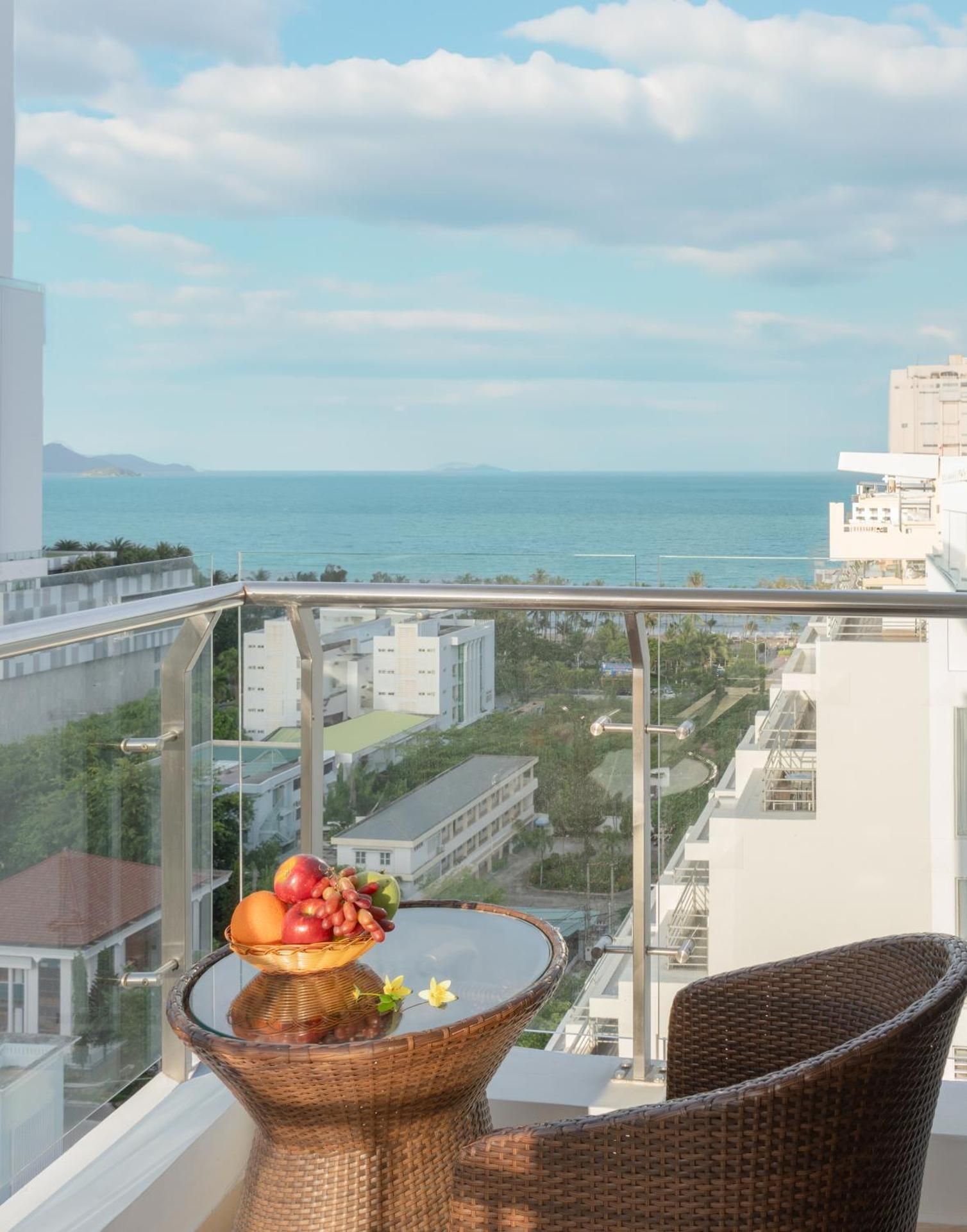 Suite with Sea View
