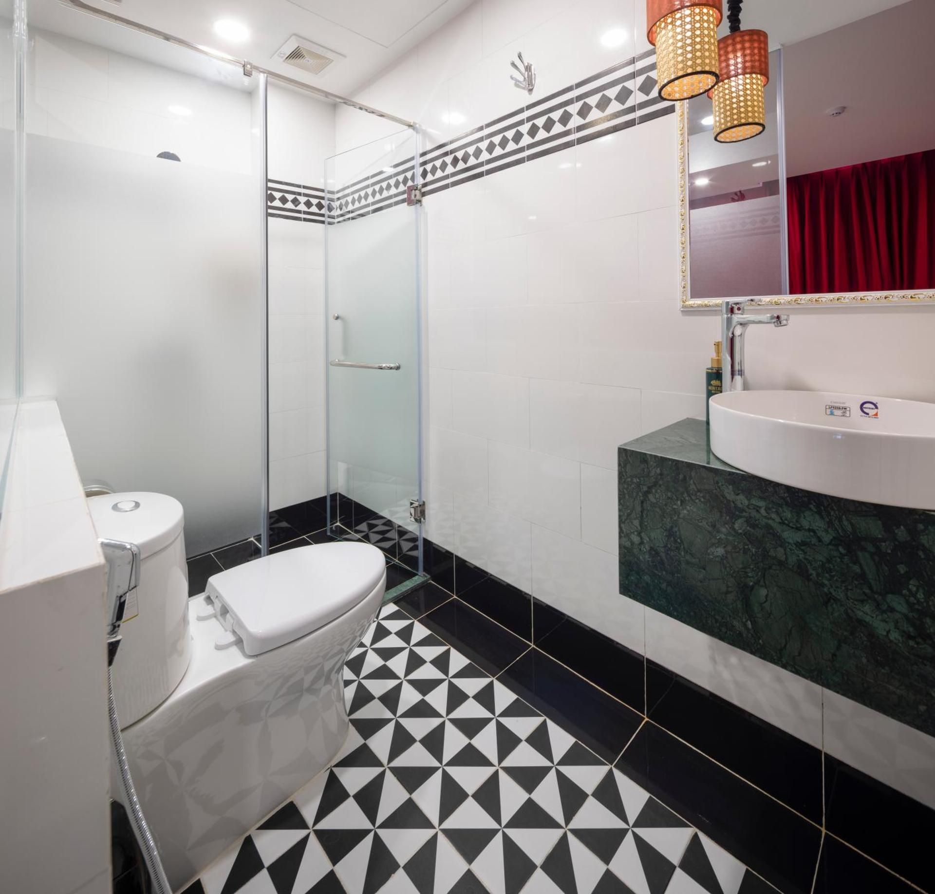 Heritage Boutique Sierra Legend Triple Balcony 3