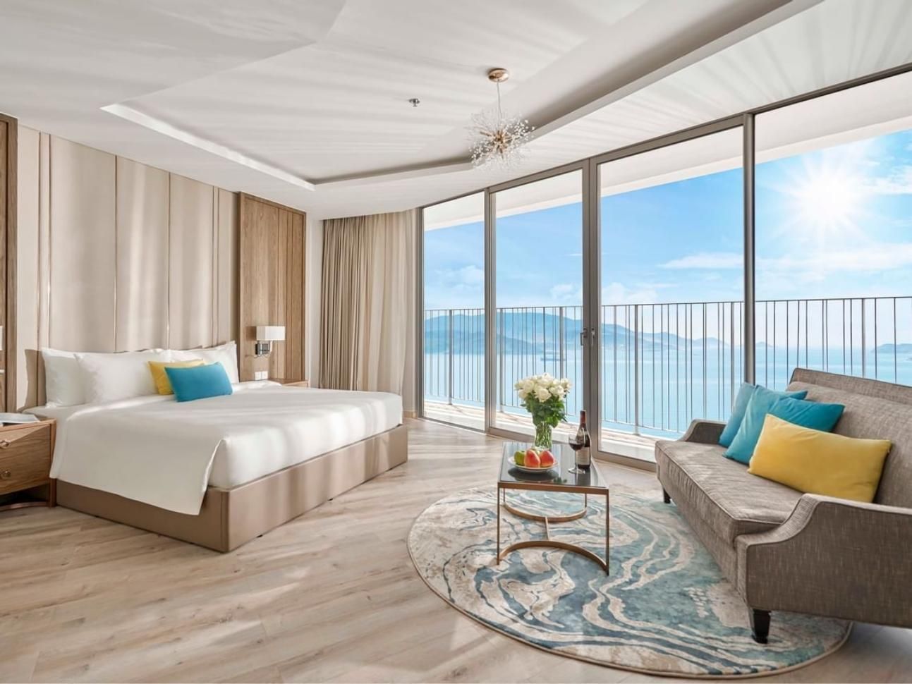 Executive Sea View Suite