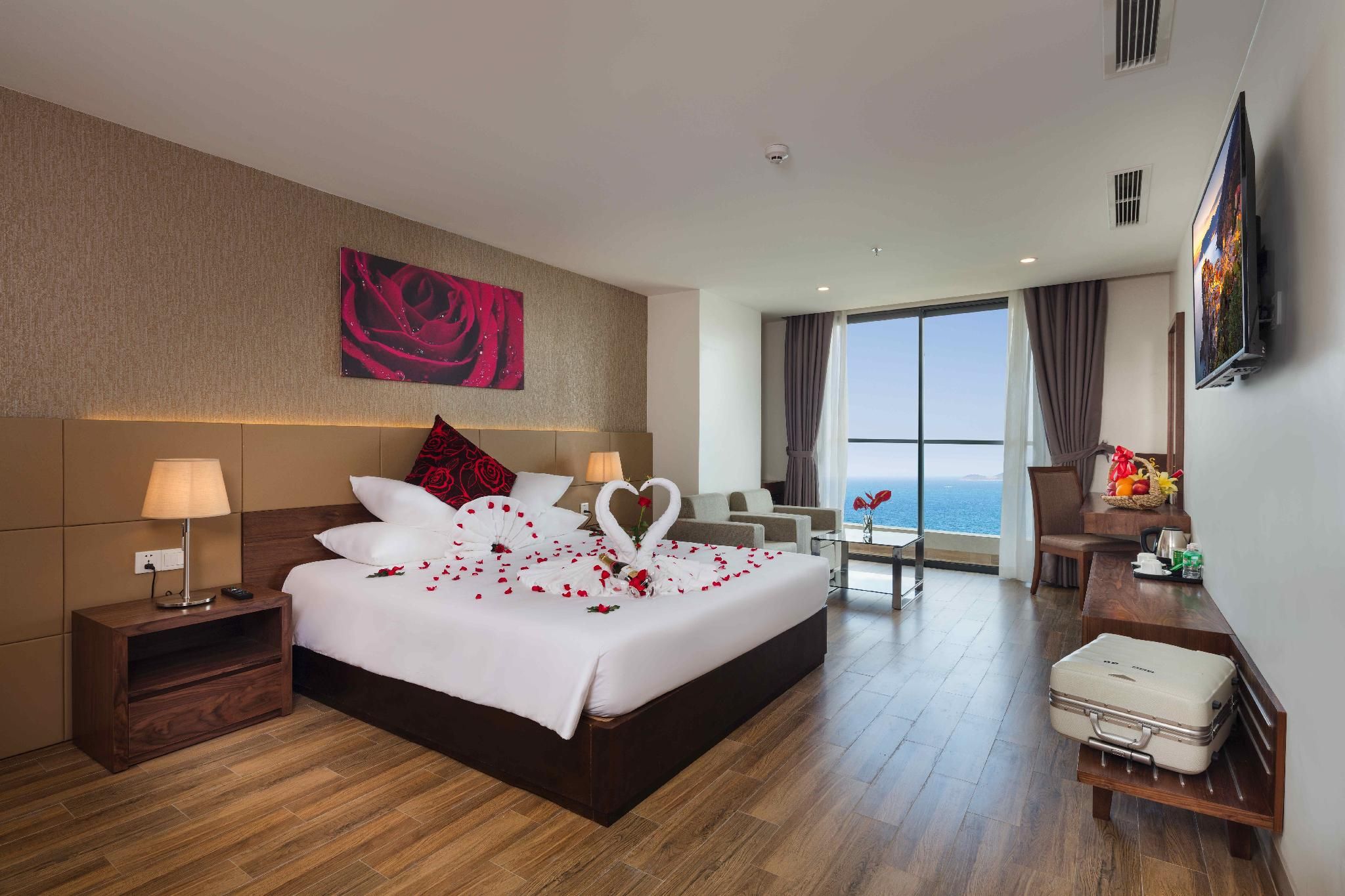Sea View Suite with Balcony