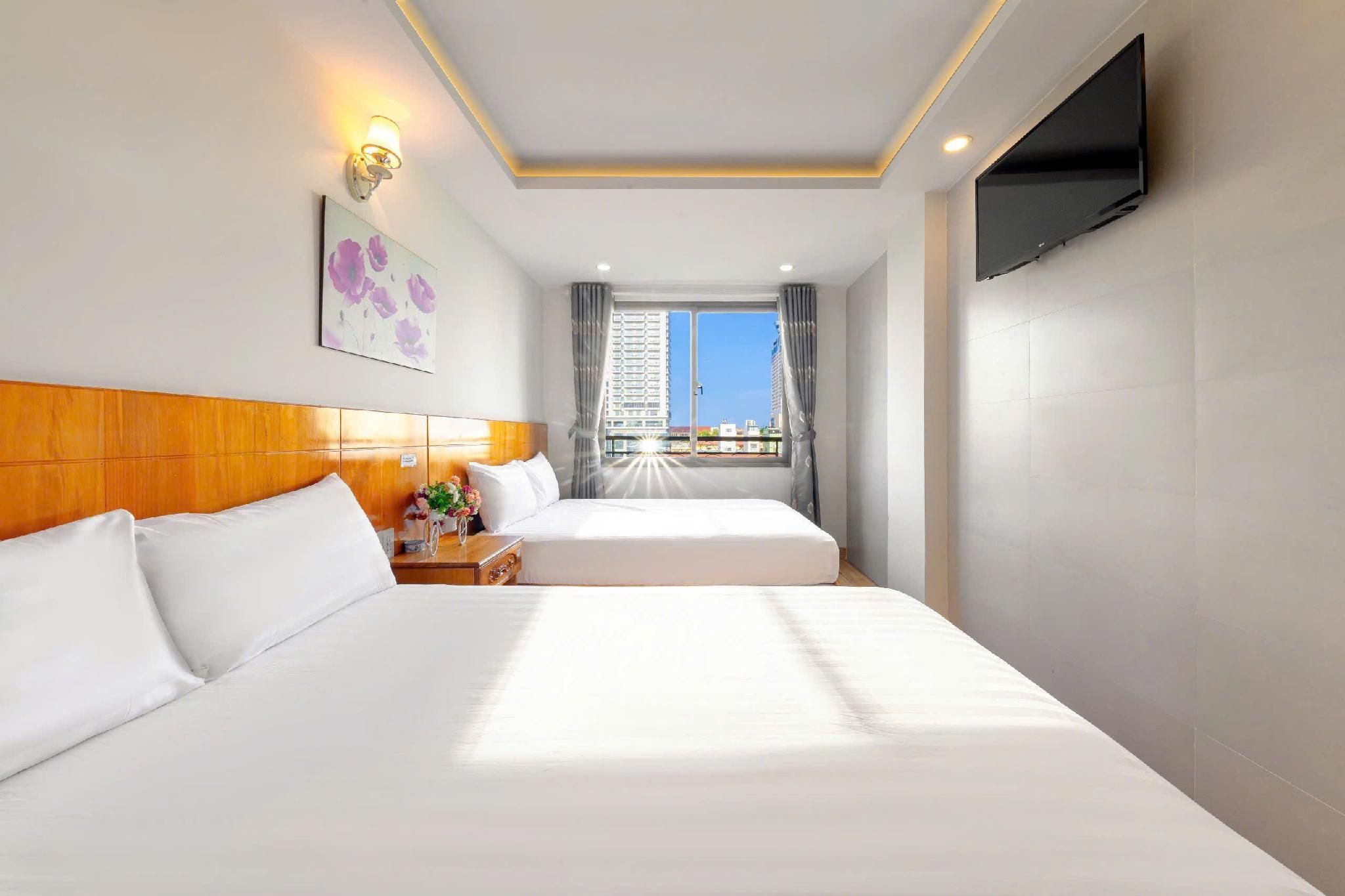 2 Queen Beds Deluxe With City View