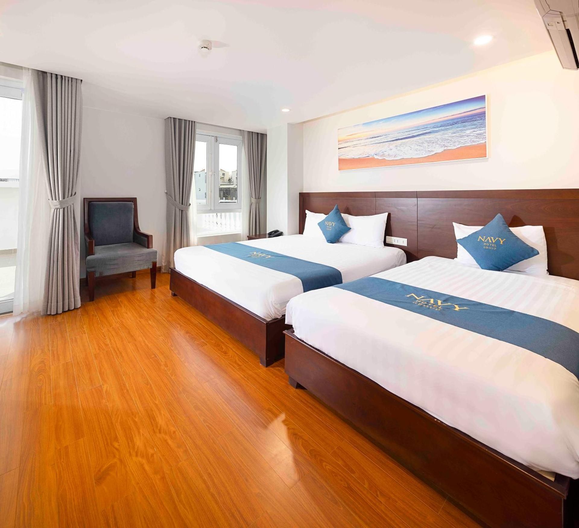 Deluxe City View Triple Room