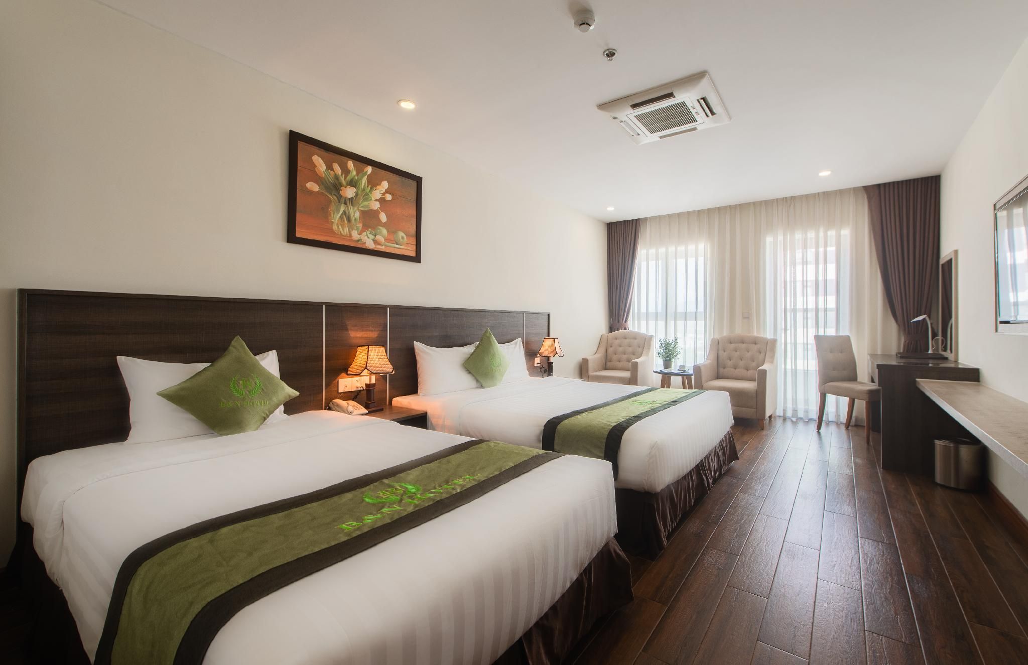 Triple Deluxe Room
