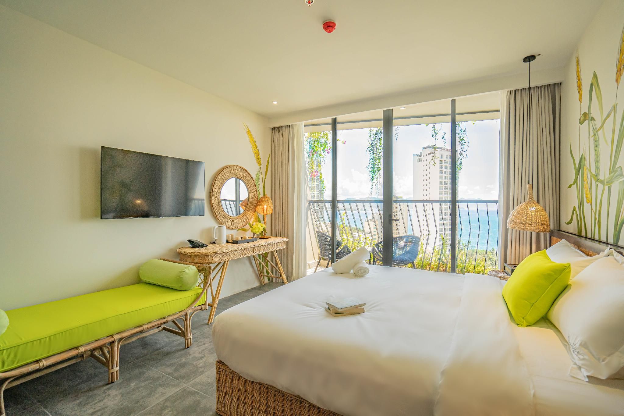 Premium Sea View Room with Balcony