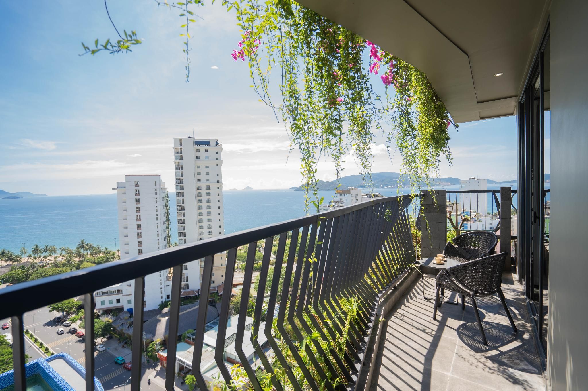 Suite with Sea View