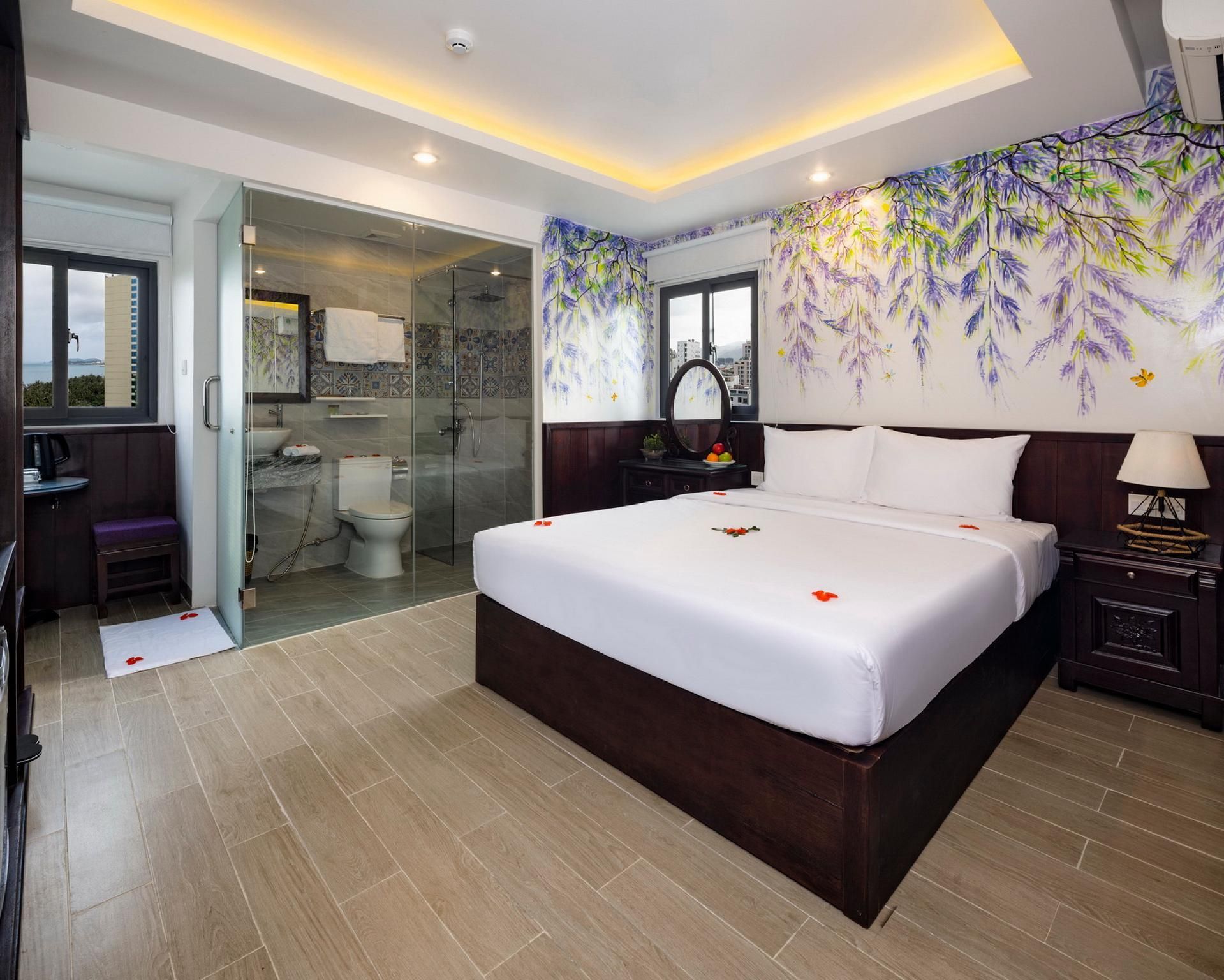 Deluxe City View Double Room
