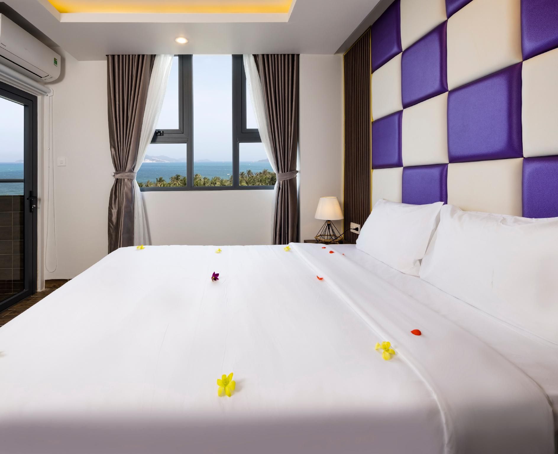 Deluxe Double Sea View
