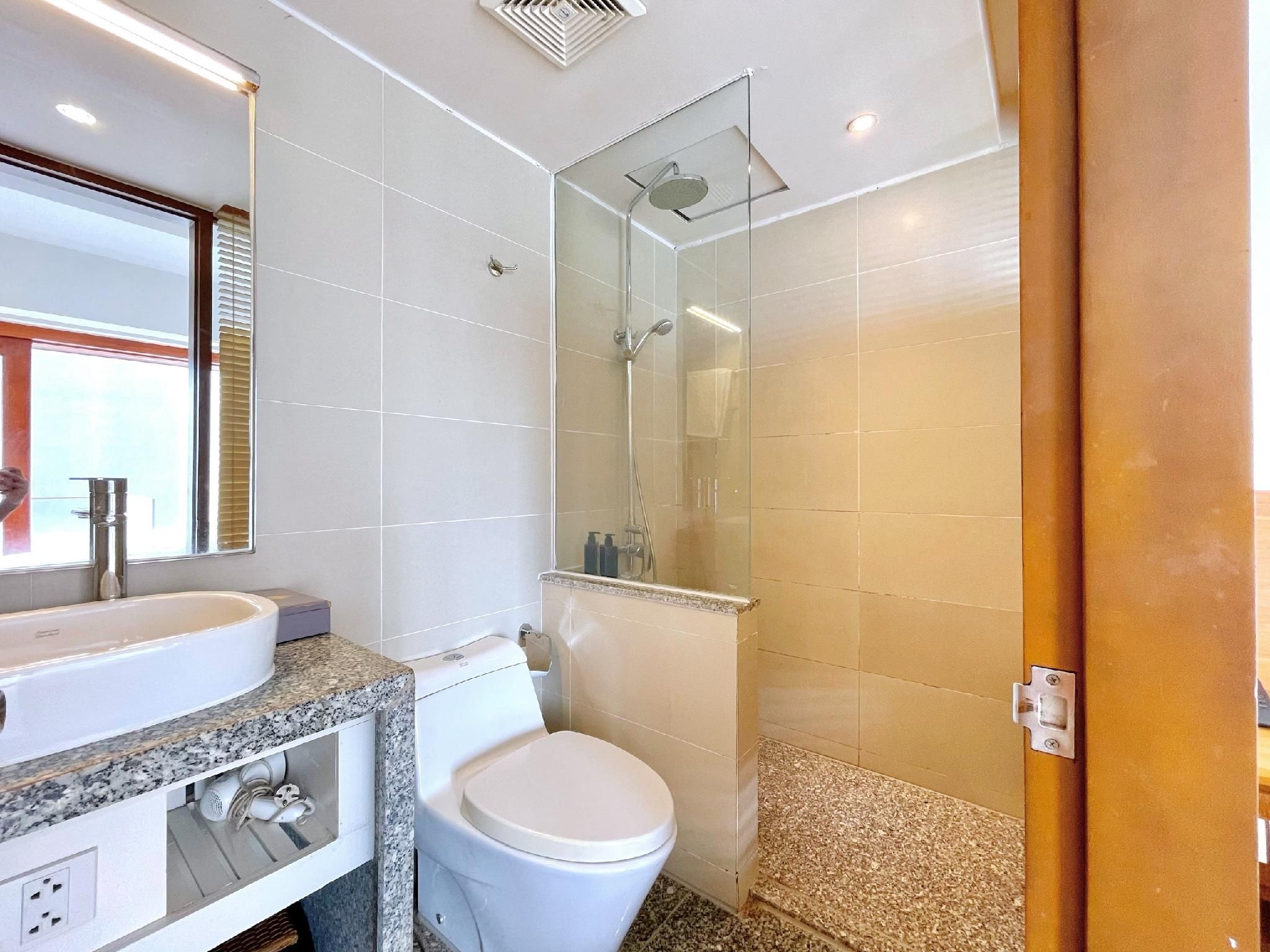 Premier Partial Sea View Guest Room