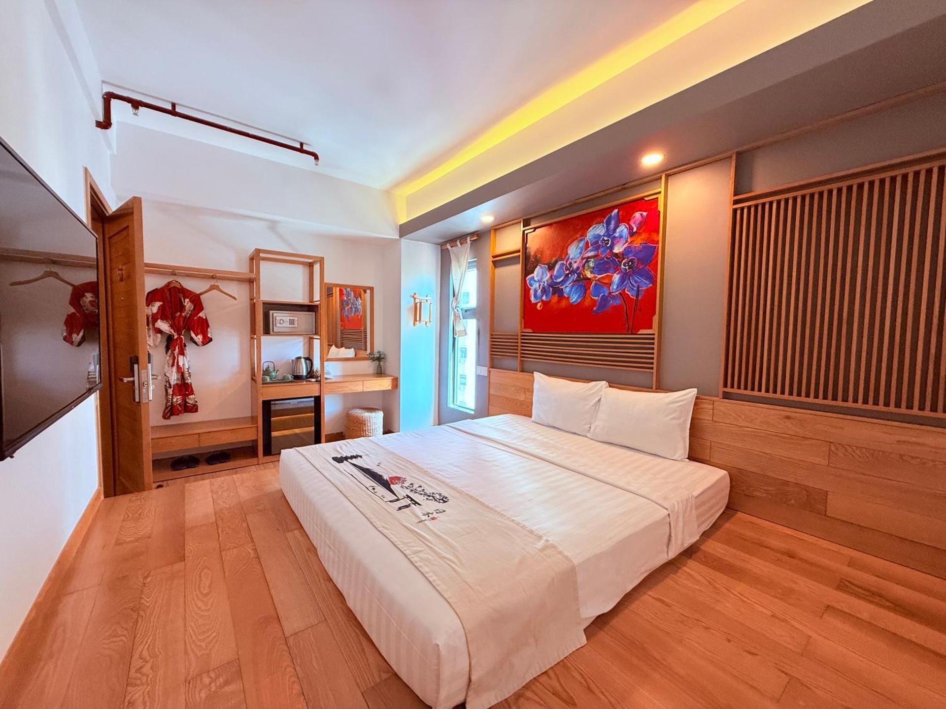 Deluxe Room Only