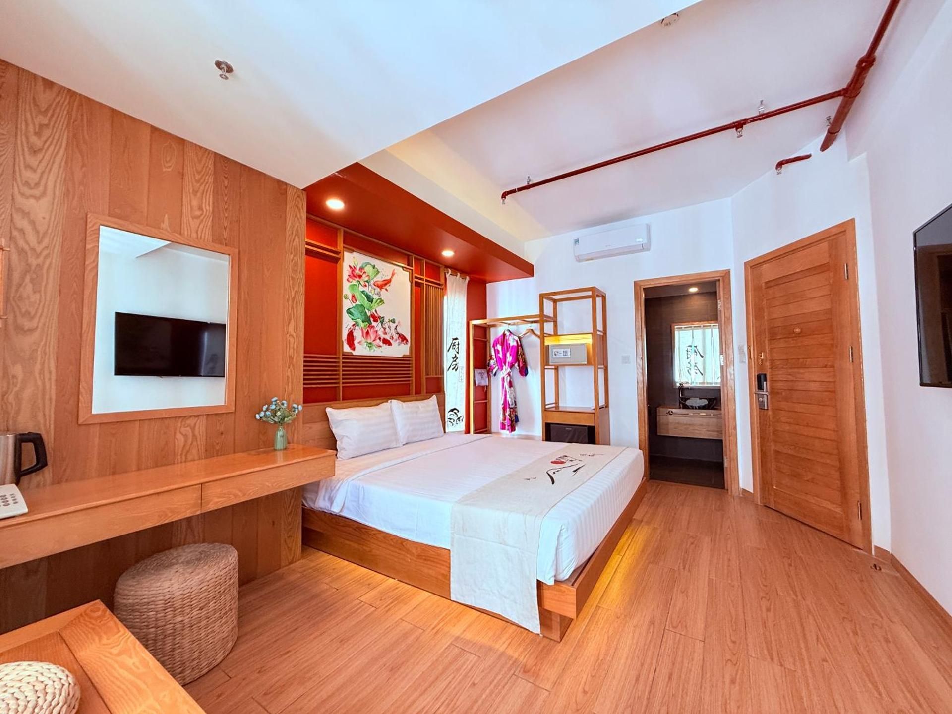 Deluxe Room City View