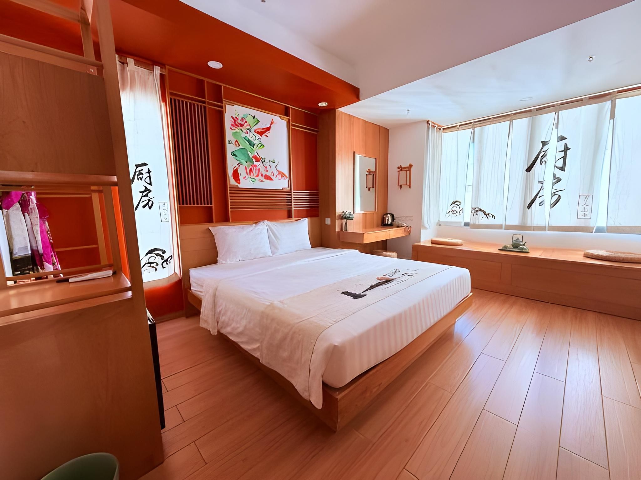 Suite with City View